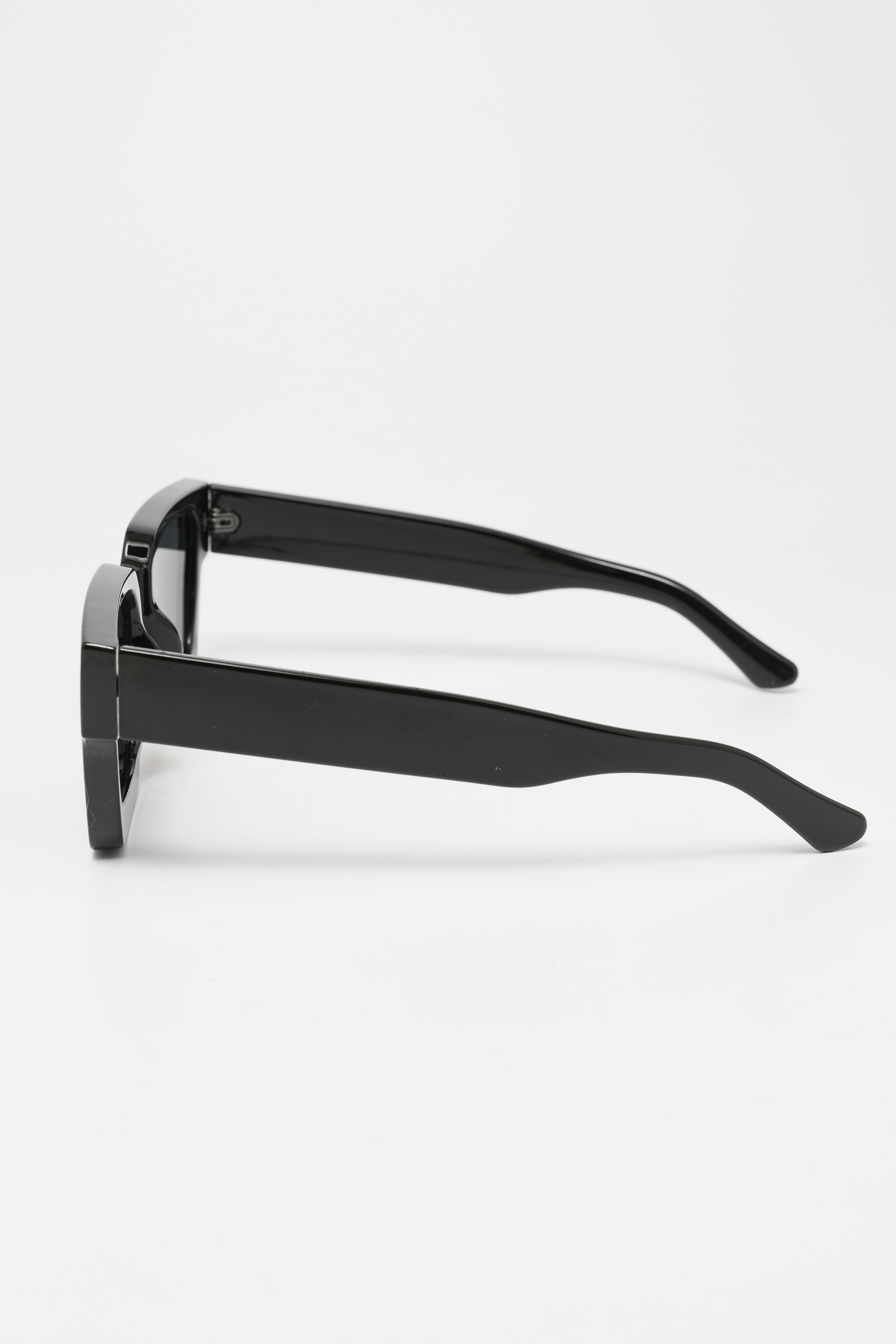 Sunglasses - Black