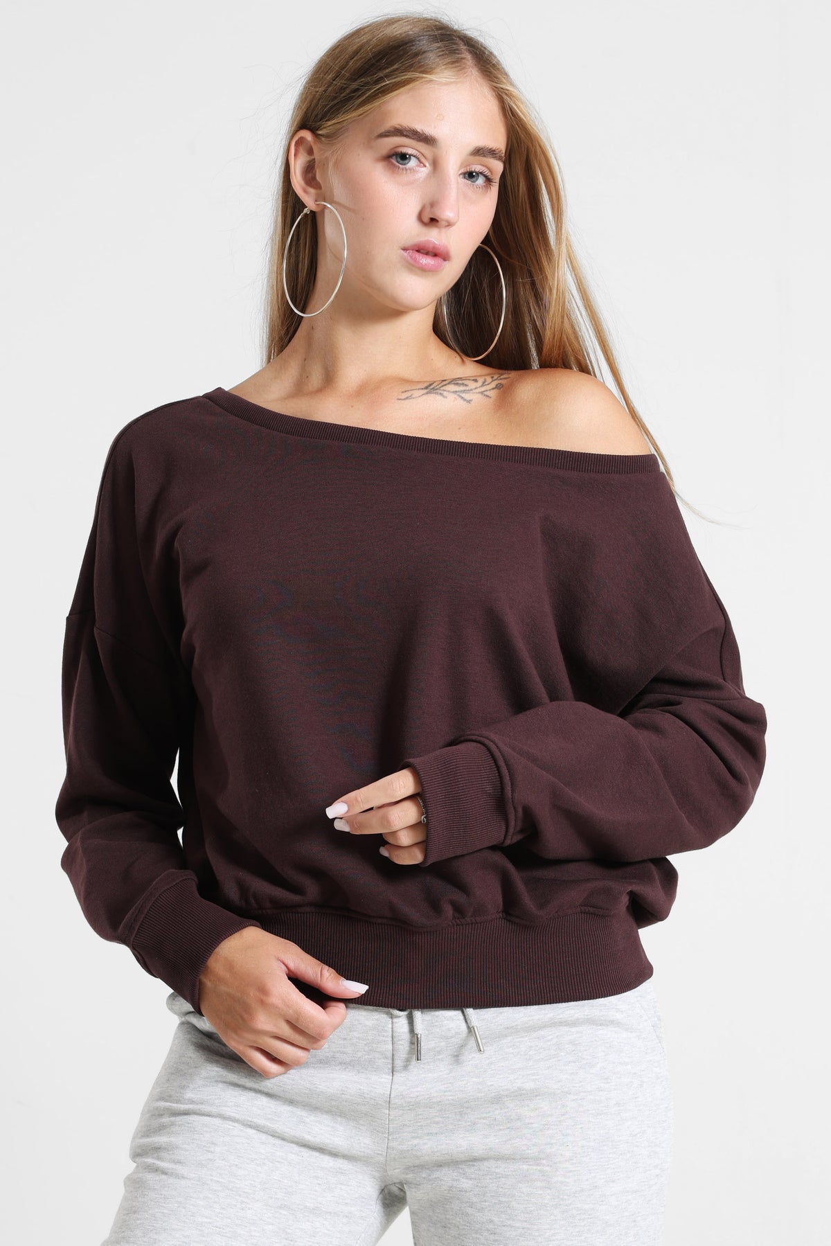 Camicia off shoulder maniche lunghe
