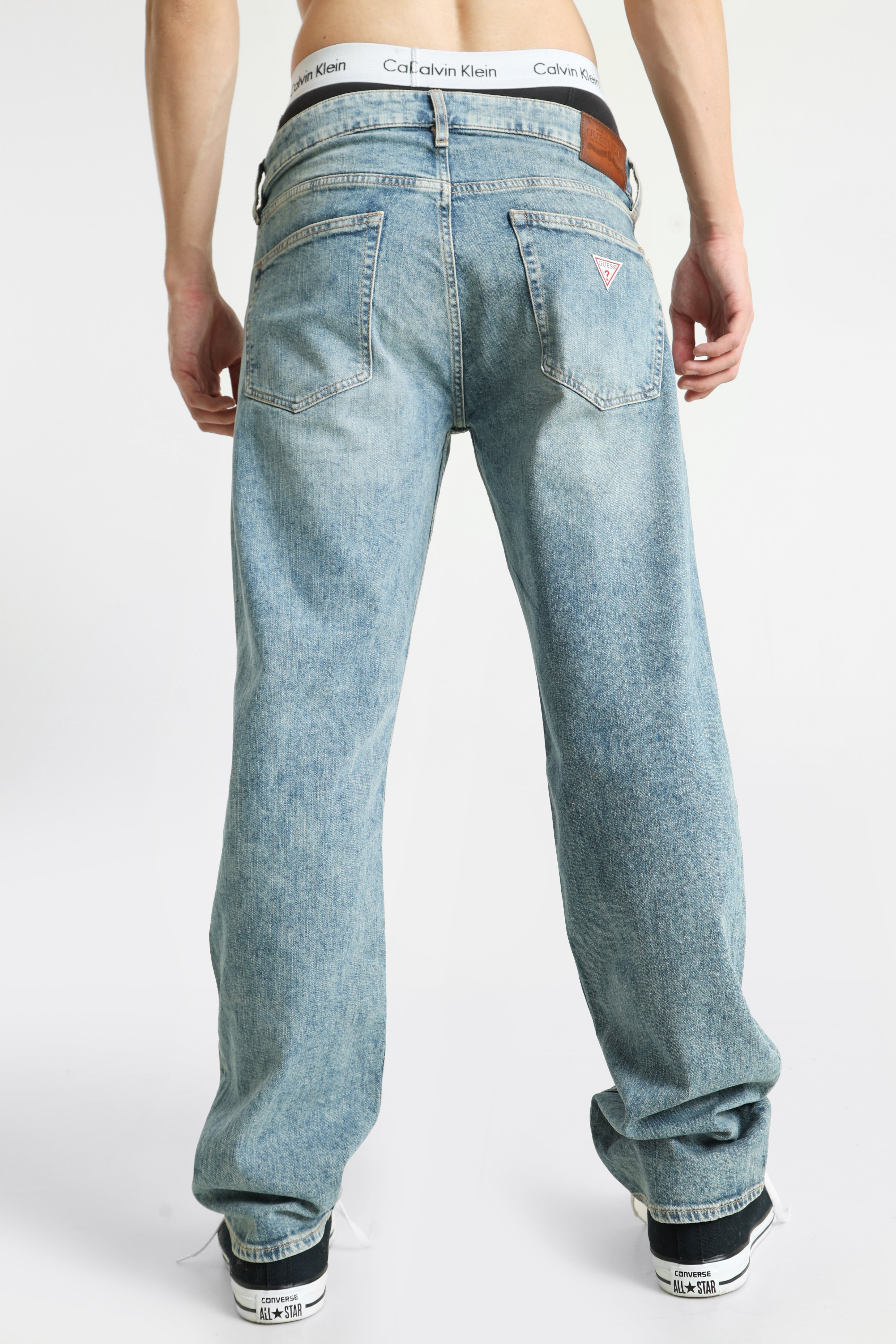 Straight Fit Jeans - Light Blue Washed