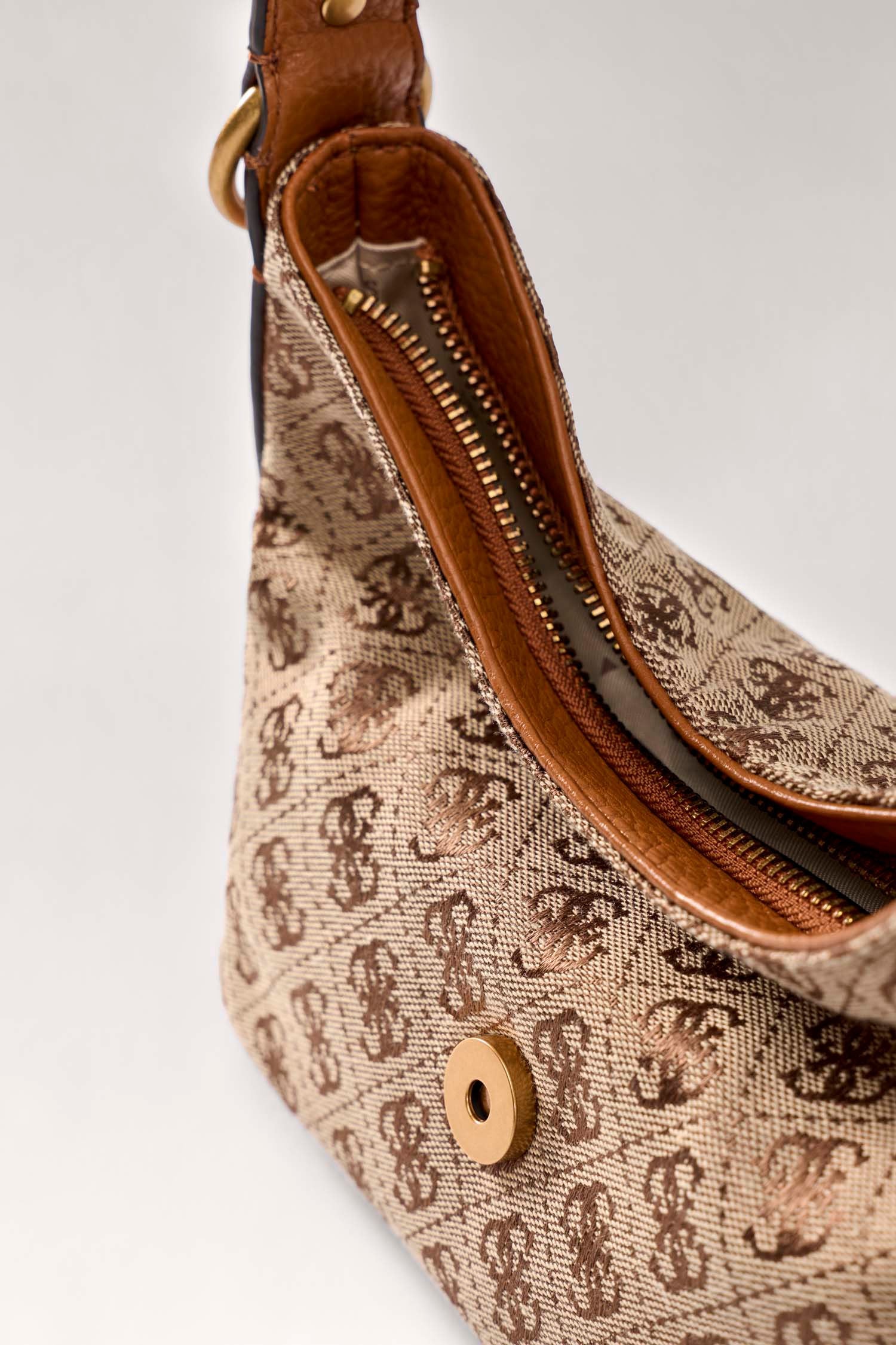 Camden Handtasche - Latte