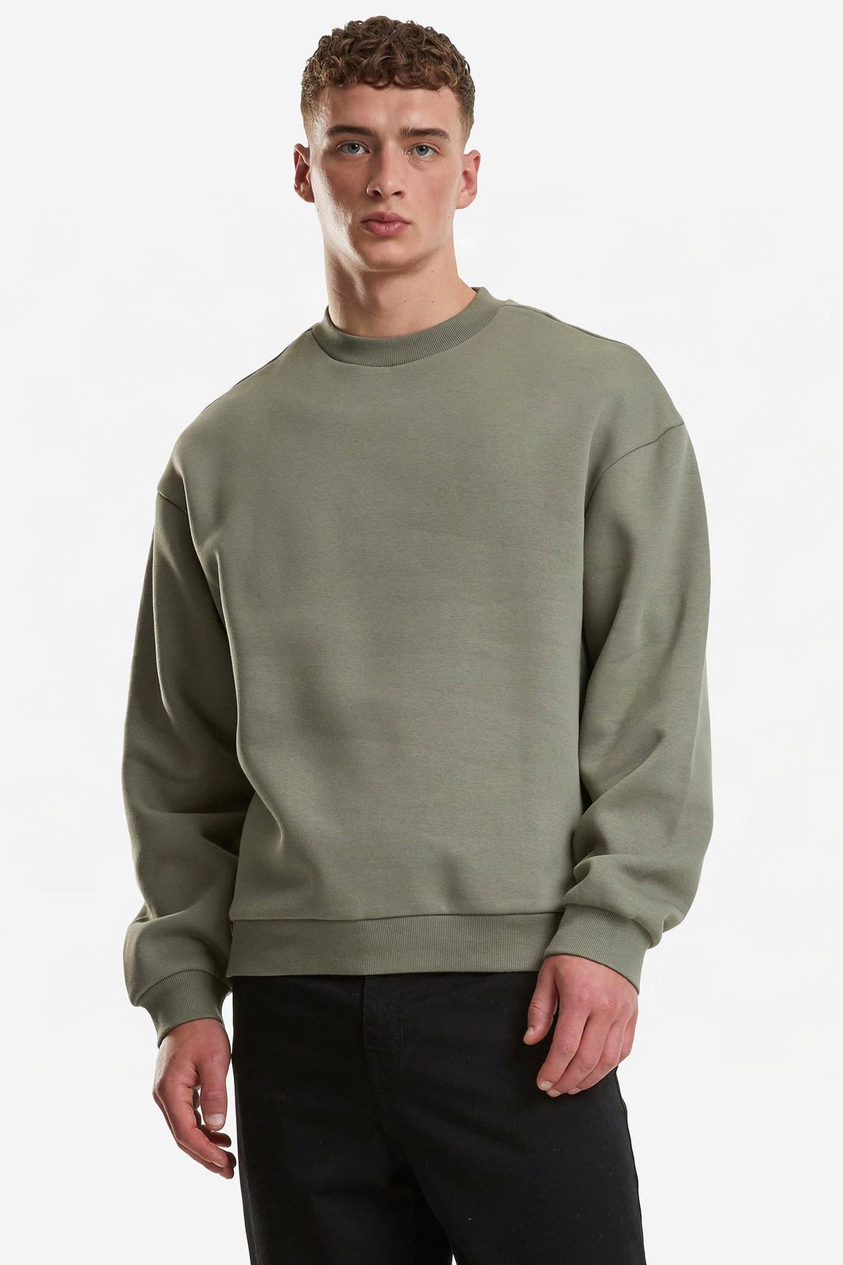 Fluffy Sweatshirt - Paleolive