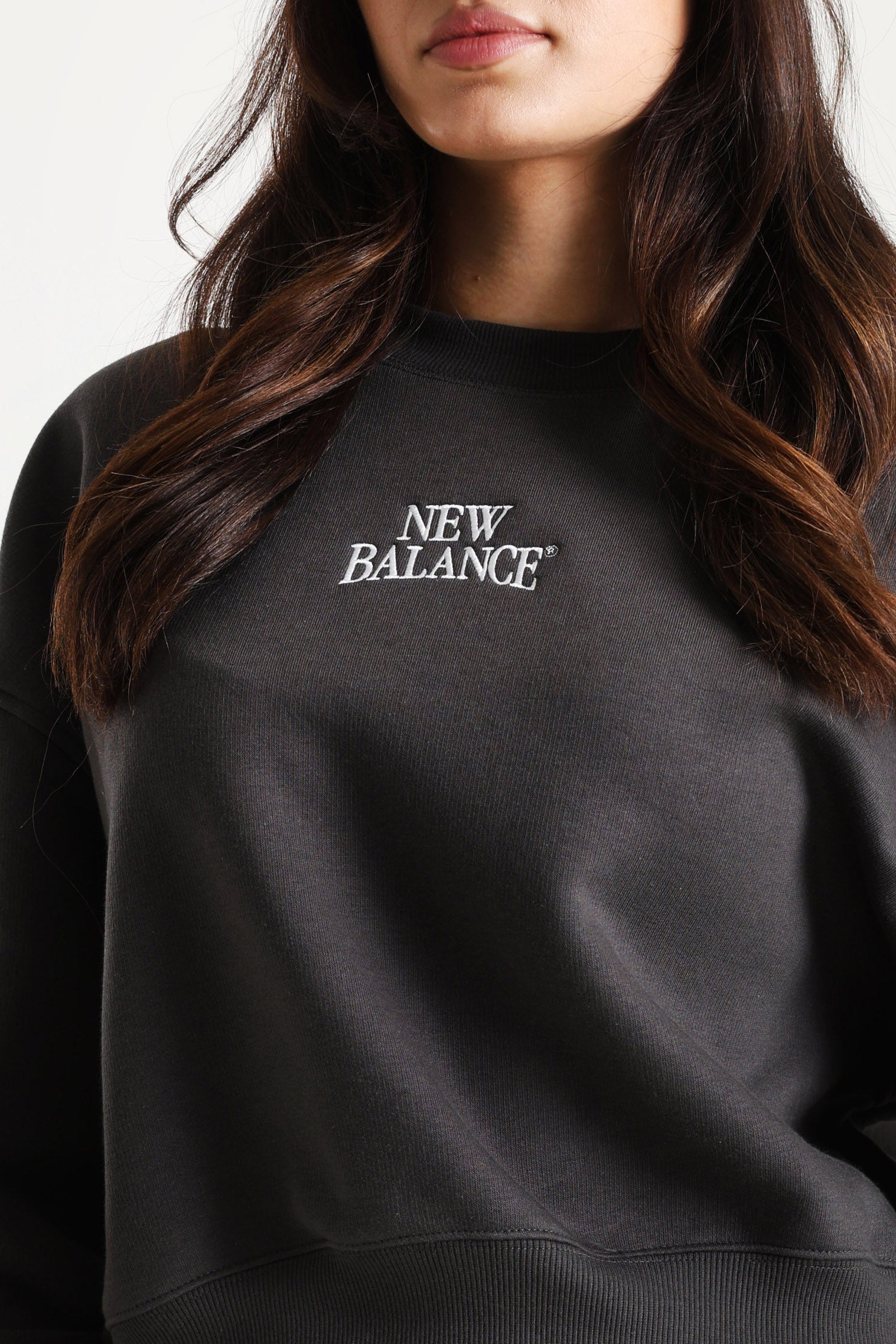 Linear Heritage Crop Sweatshirt - Faded Black