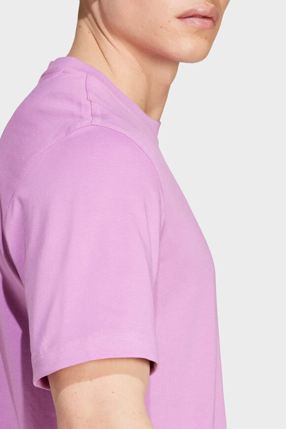 Essentials T-Shirt - Preloved Purple