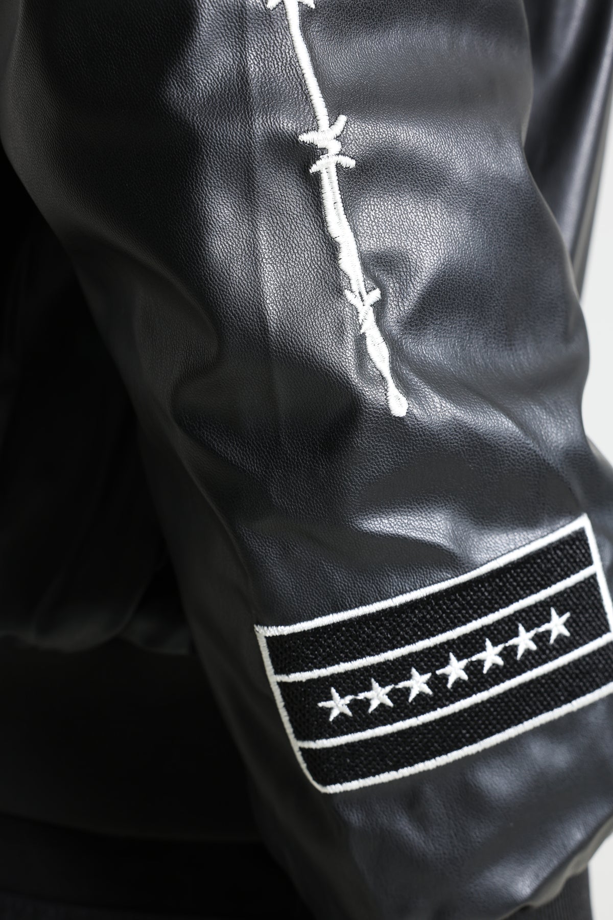 Veste bomber en similicuir - Black + White