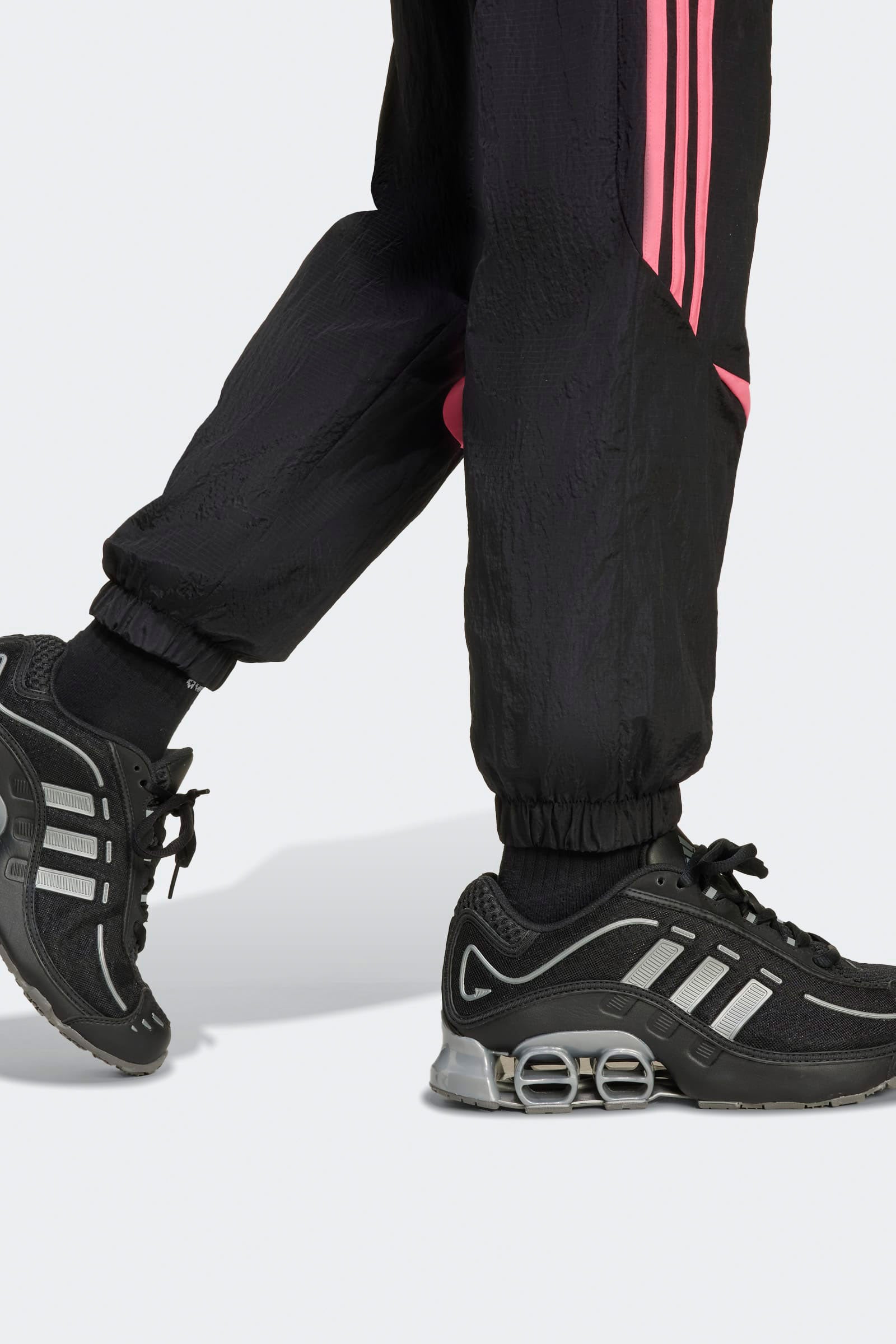 Pantalon d'entraînement Teamgeist - Black + Lucid Pink