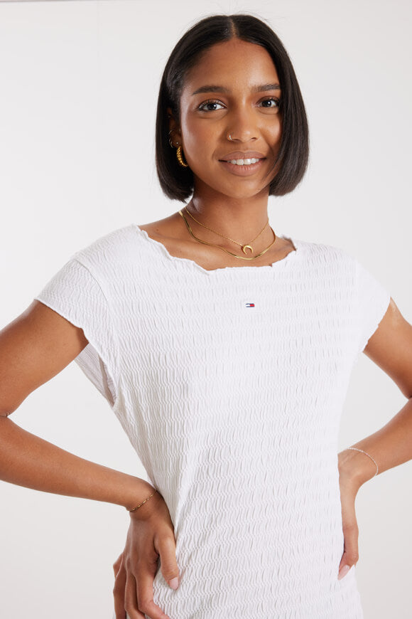 Mini robe en tissu smocké - White