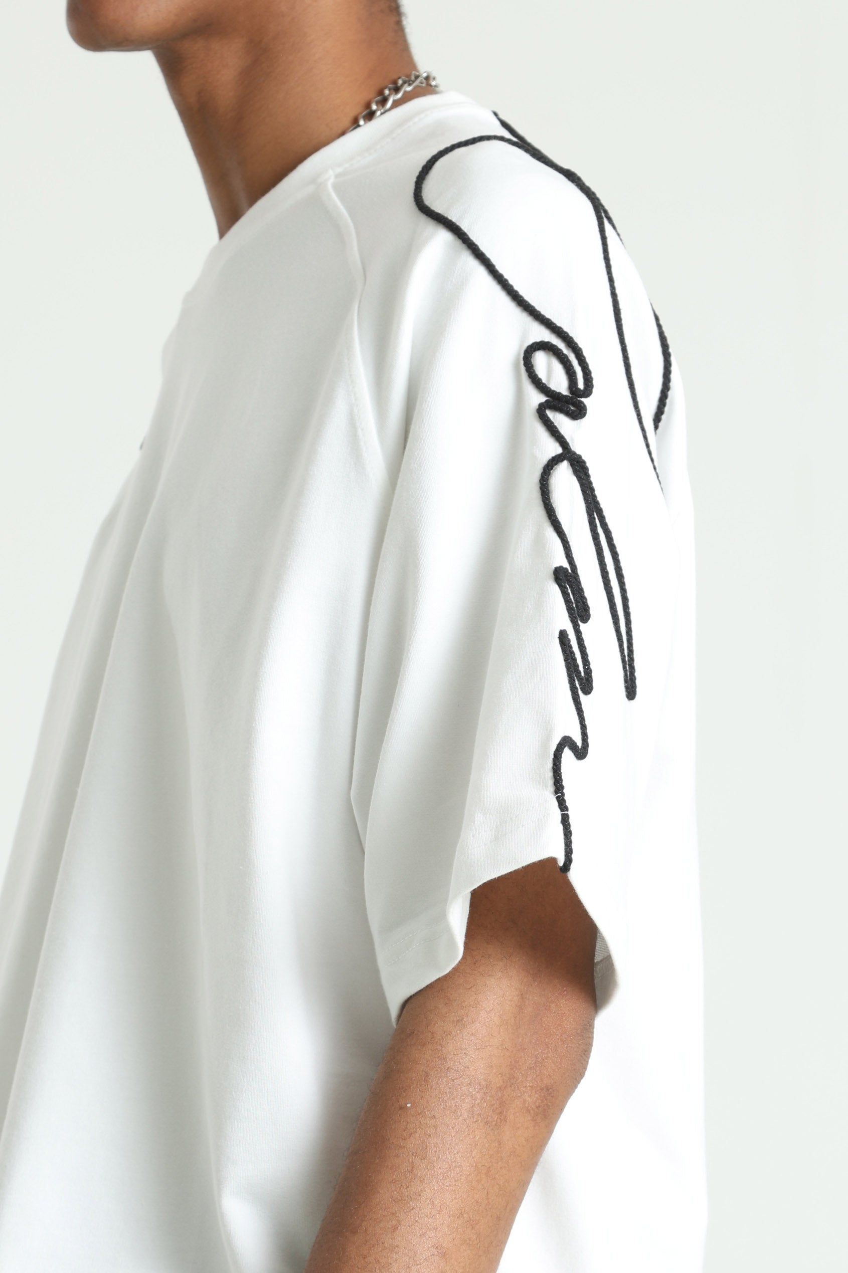 T-Shirt - Offwhite + Black