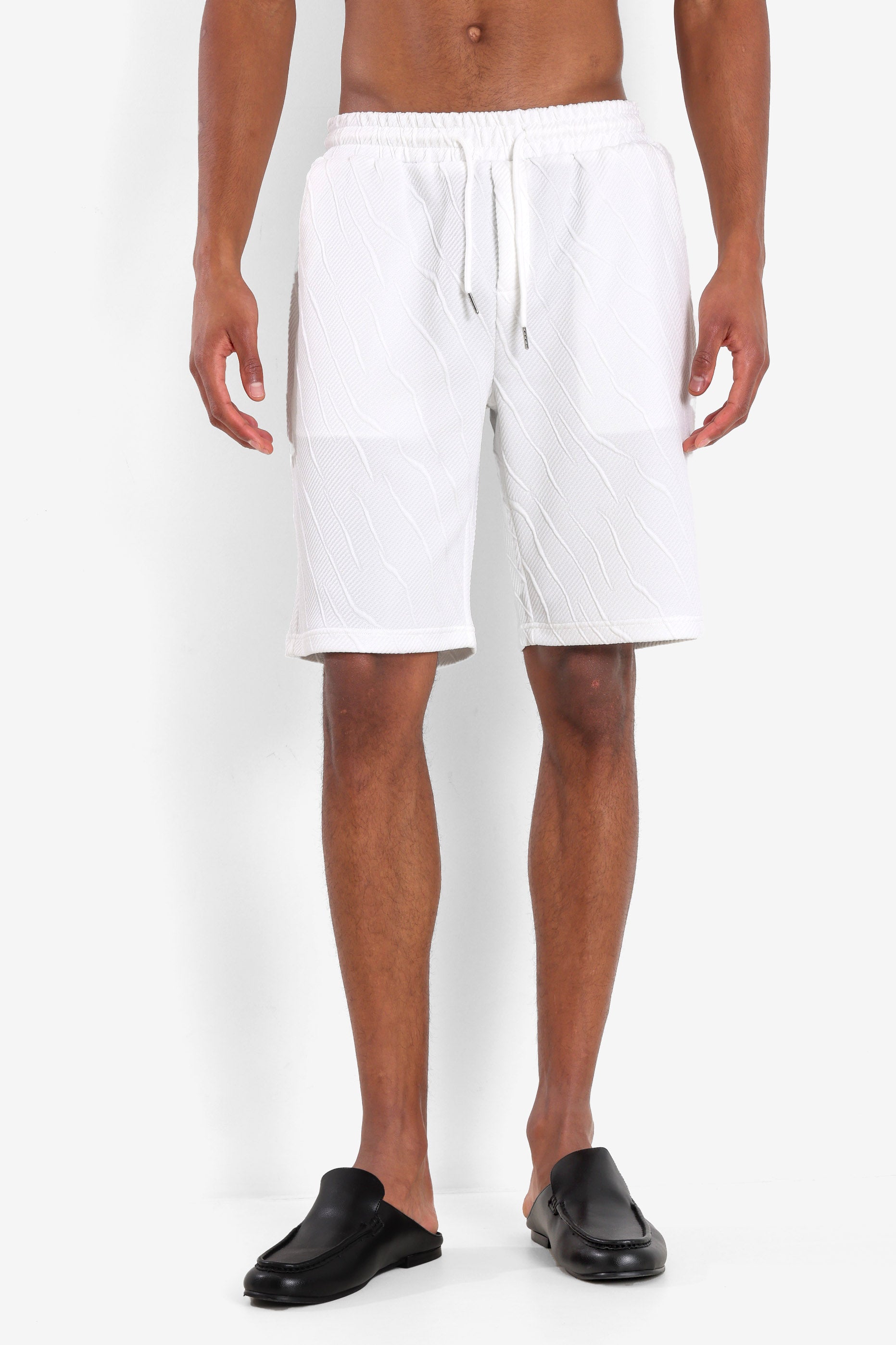 Strukturierte Stoffshorts - Offwhite