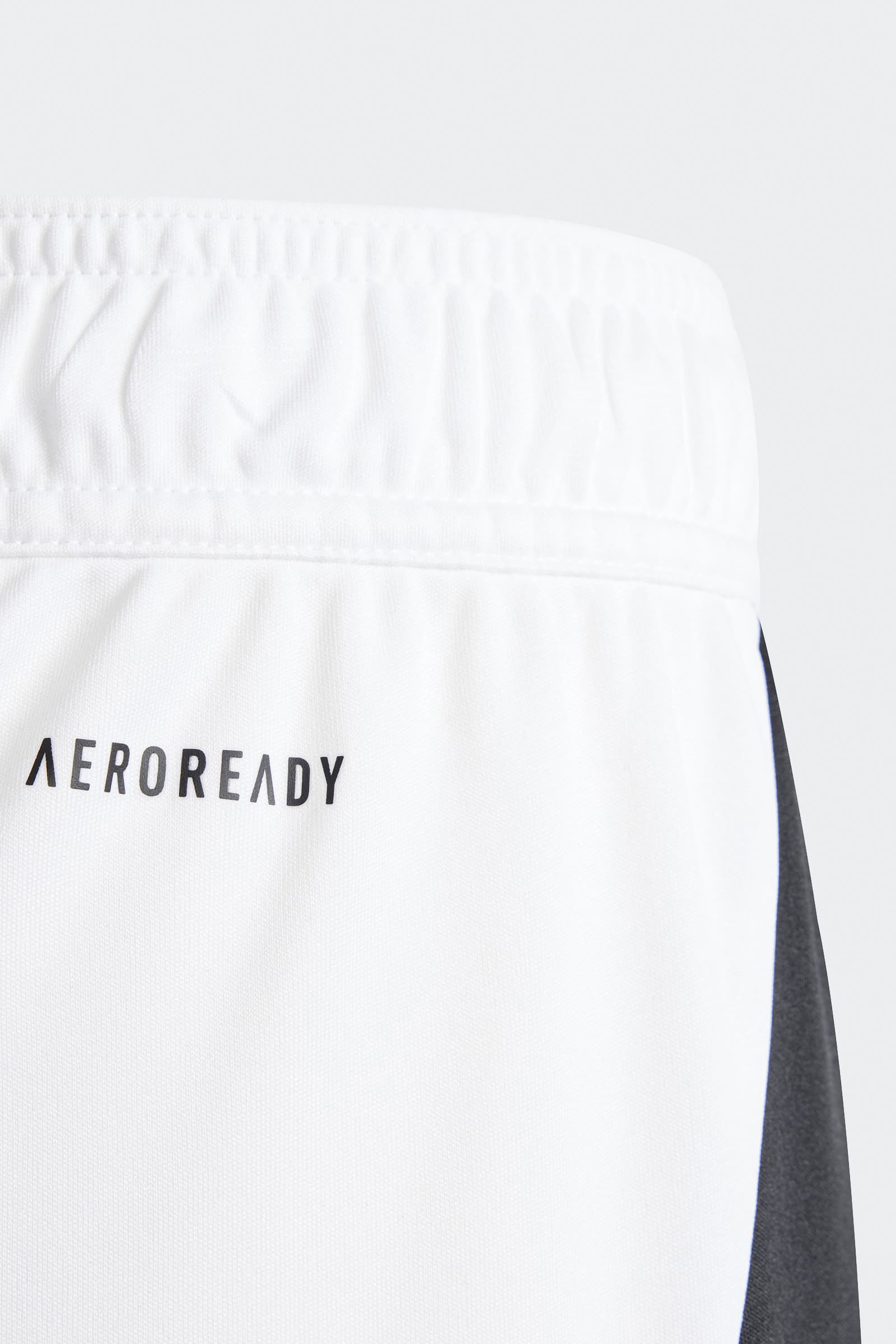 Tiro 24 Trainingsshorts - White