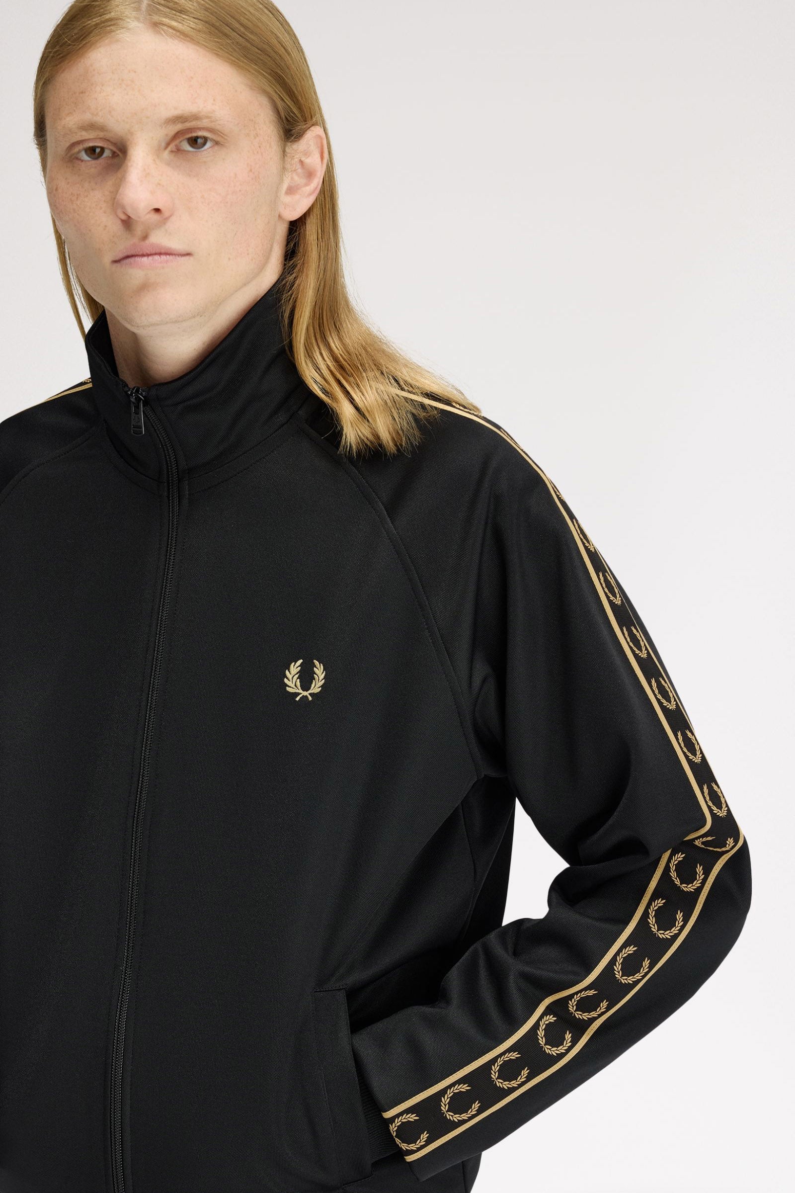 Trainingsjacke - Black + Champagne