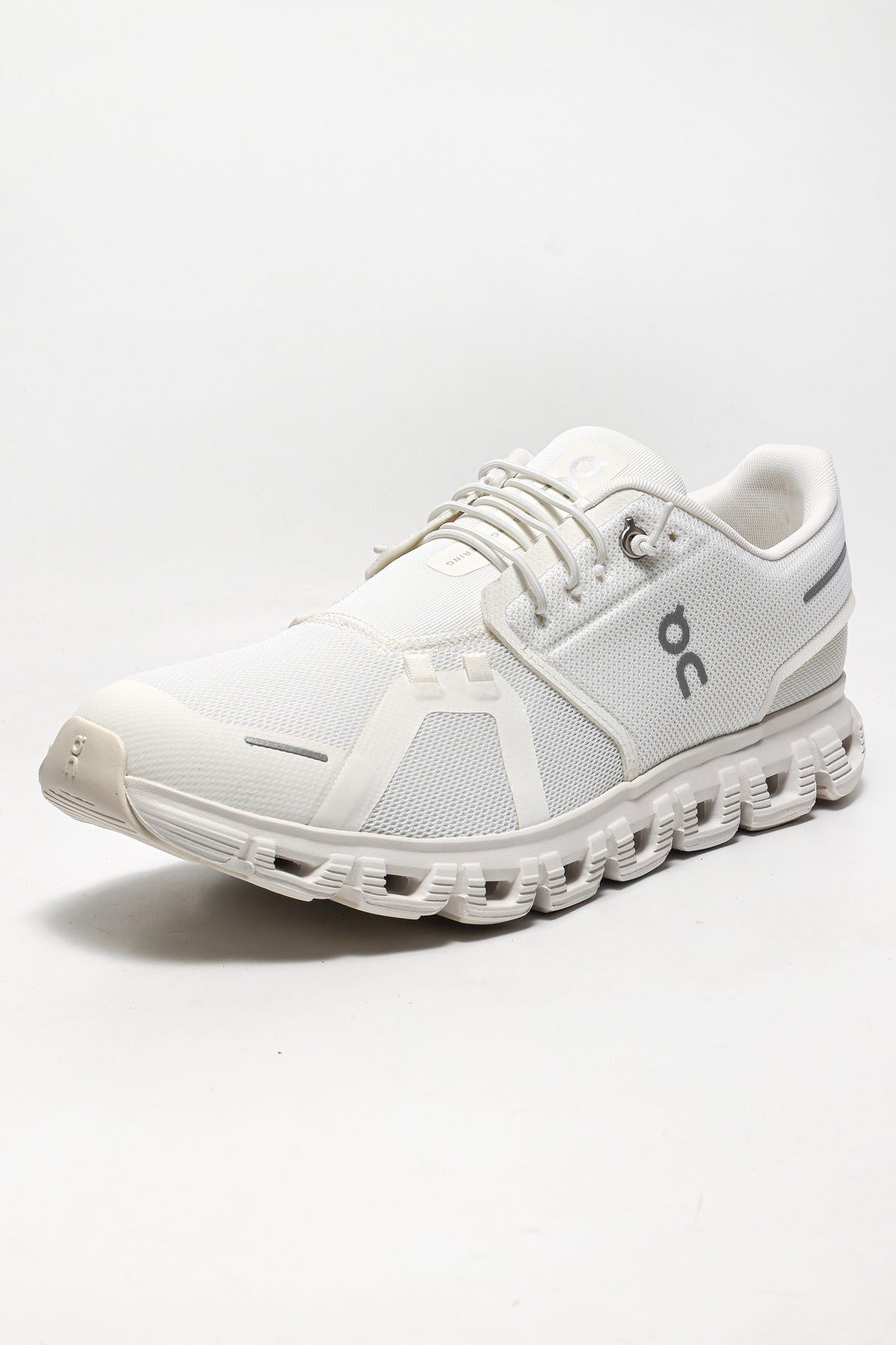 Cloud 6 sneakers - White