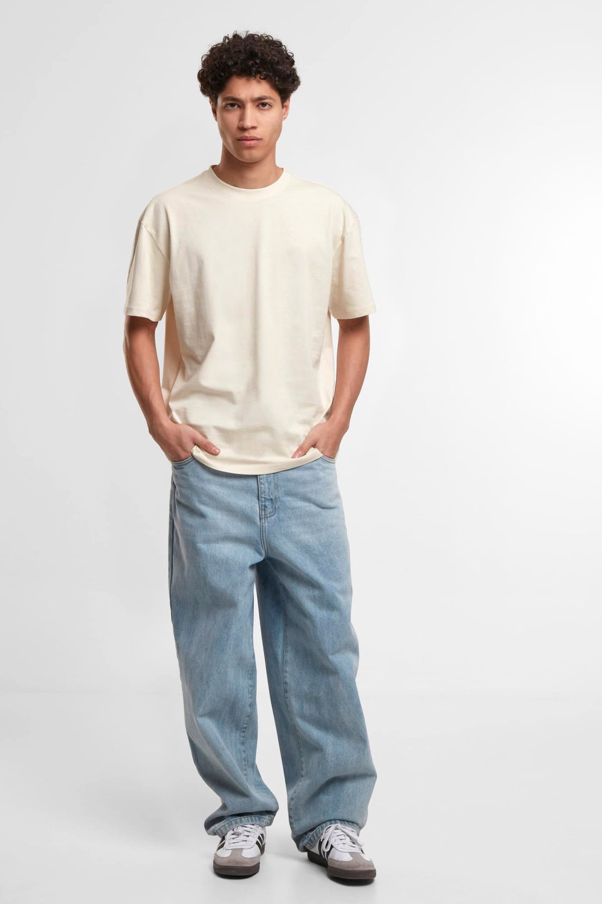 T-Shirt - Whitesand