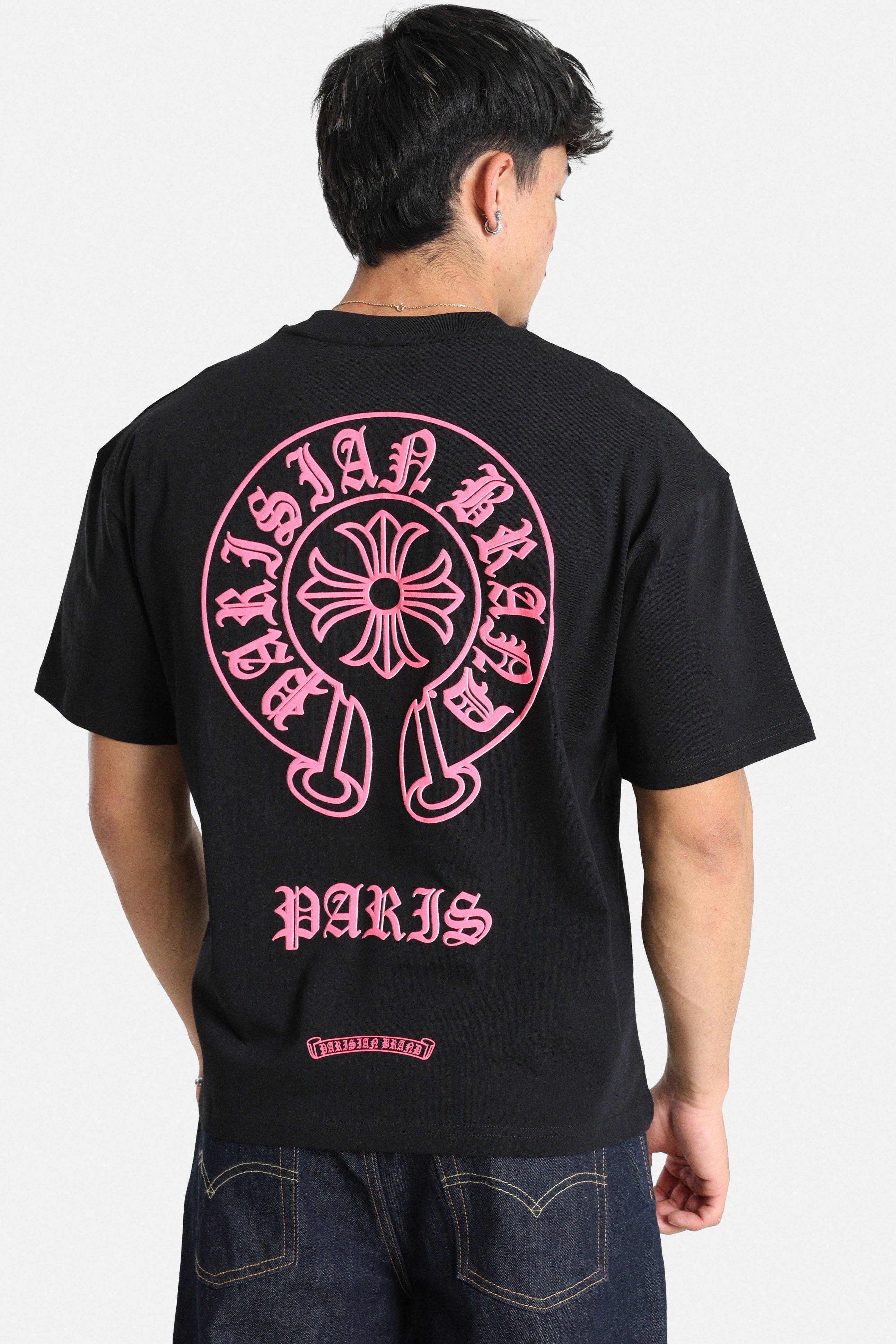 T-shirt - Black + Pink