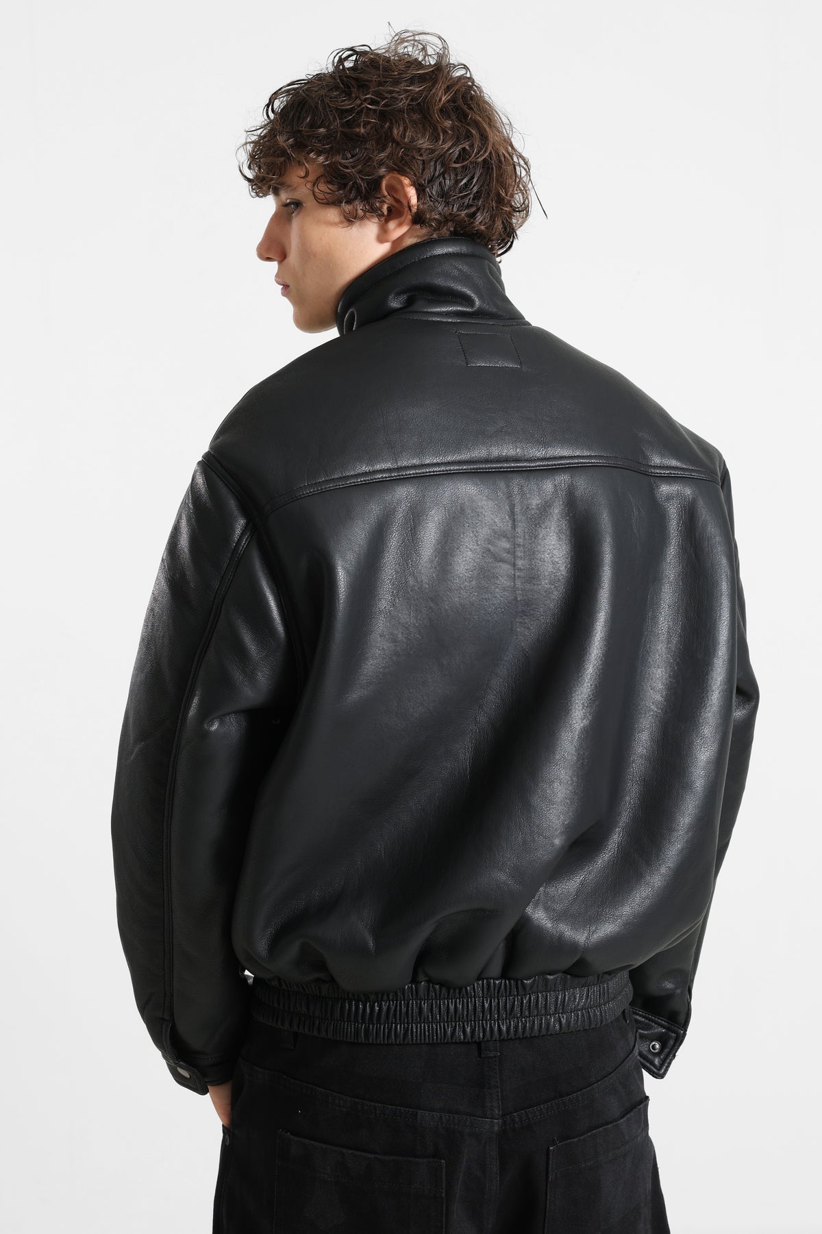 Gefütterte Kunstlederjacke - Black