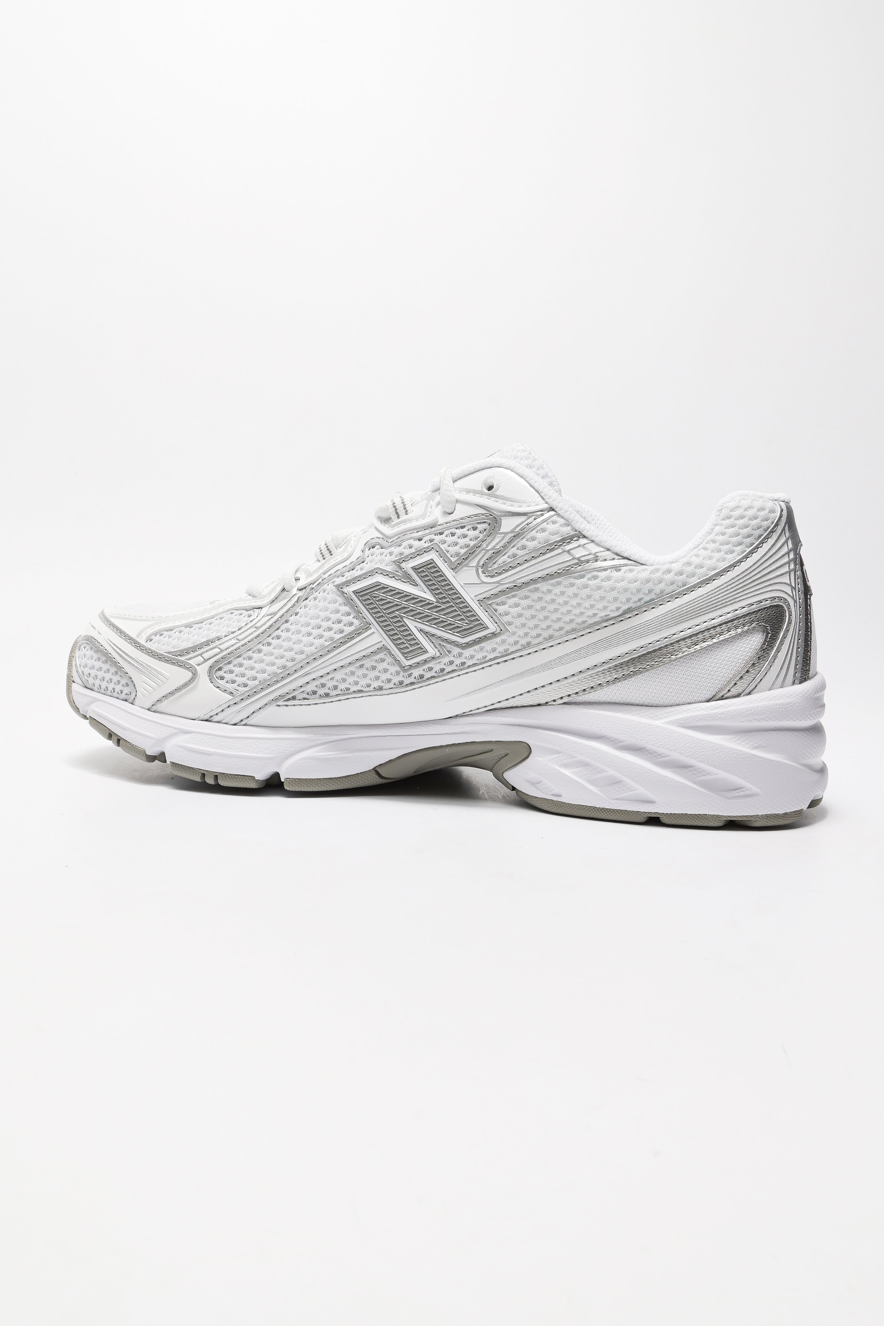 U 740 Core sneakers