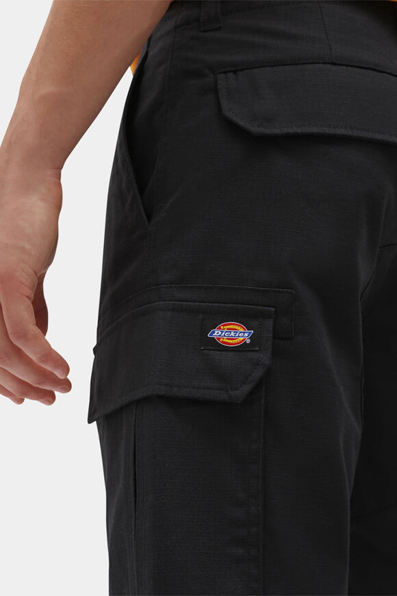 Millerville Cargoshorts - Schwarz