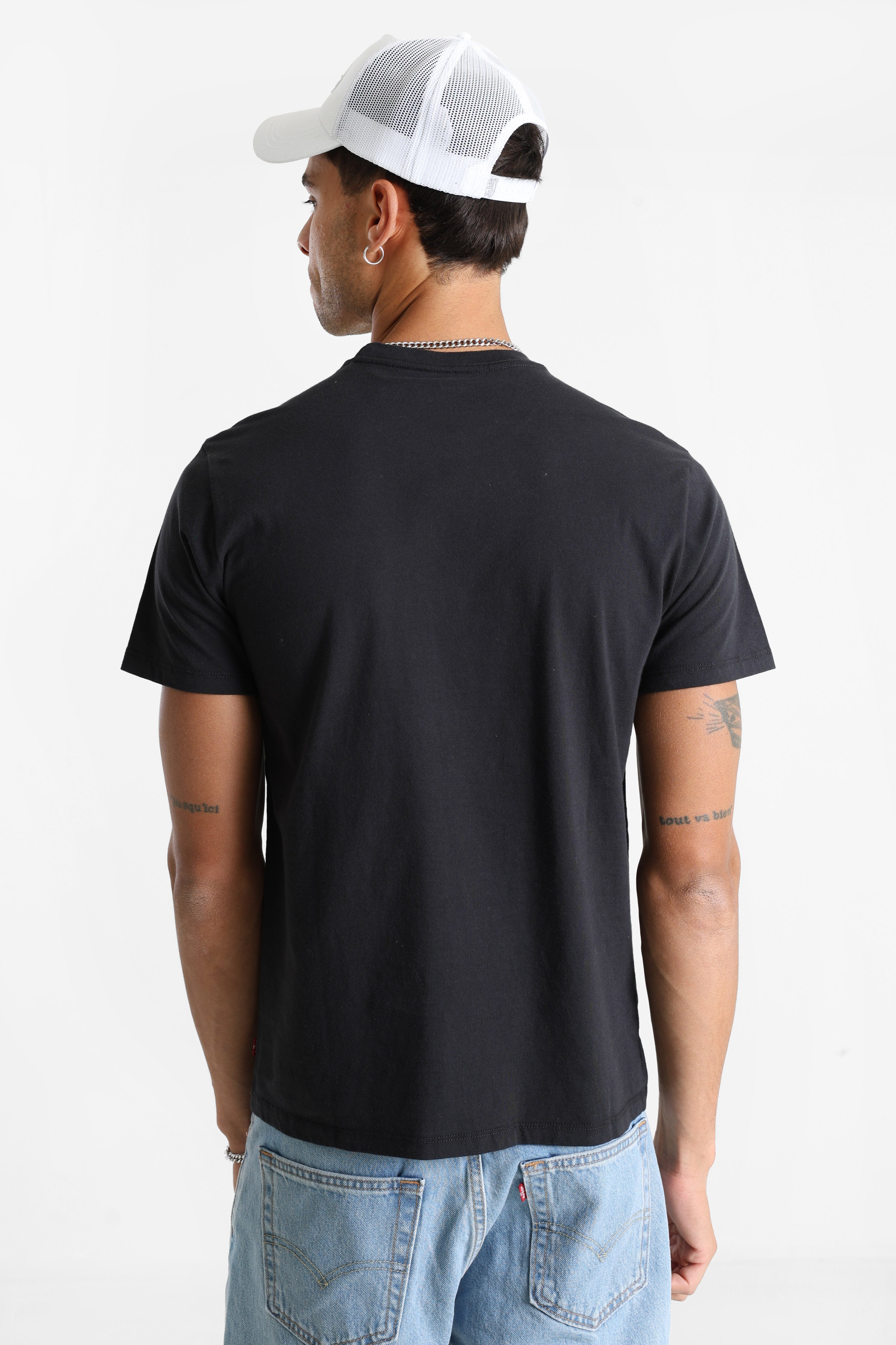 T-Shirt - Black