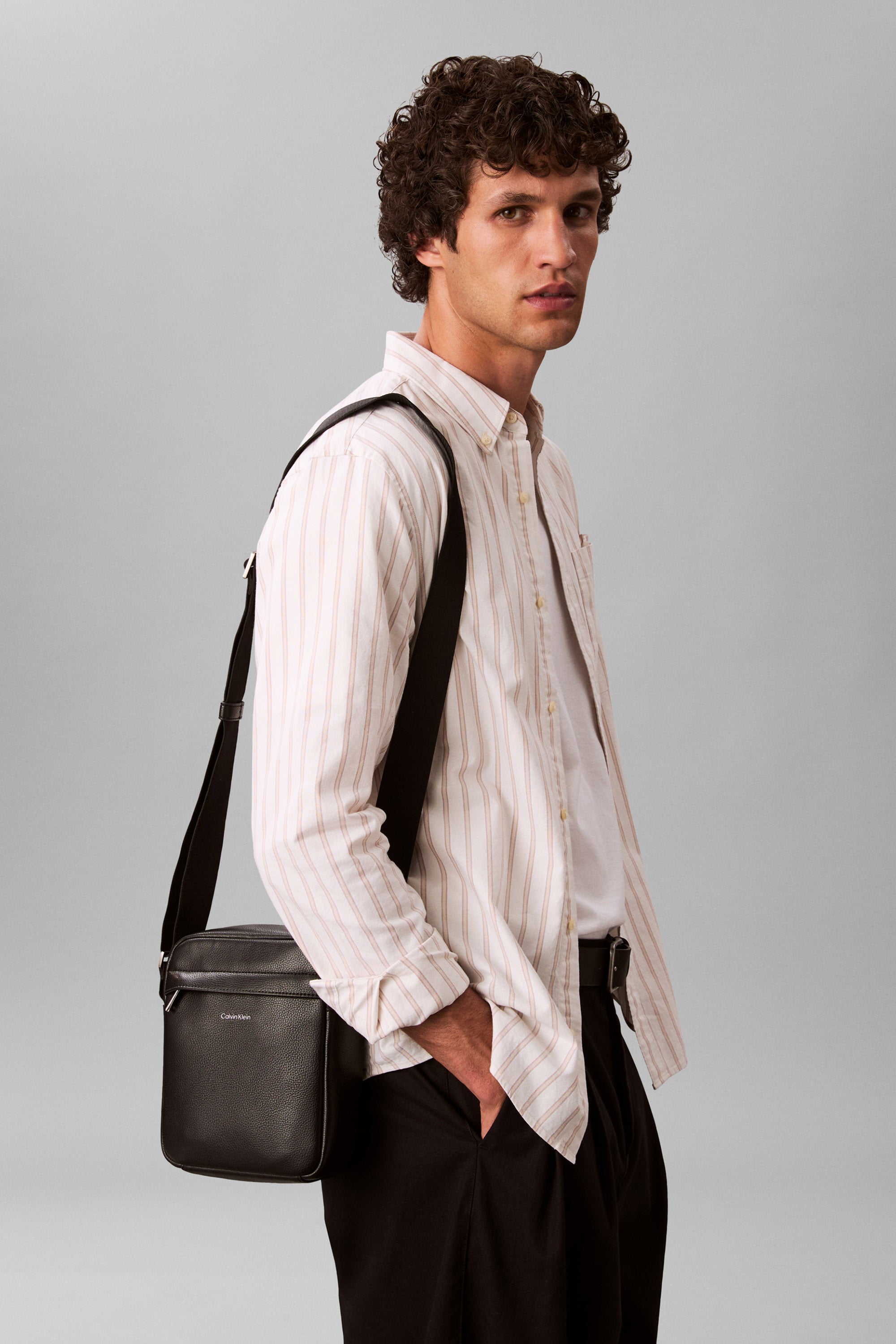 Umhängetasche - Black