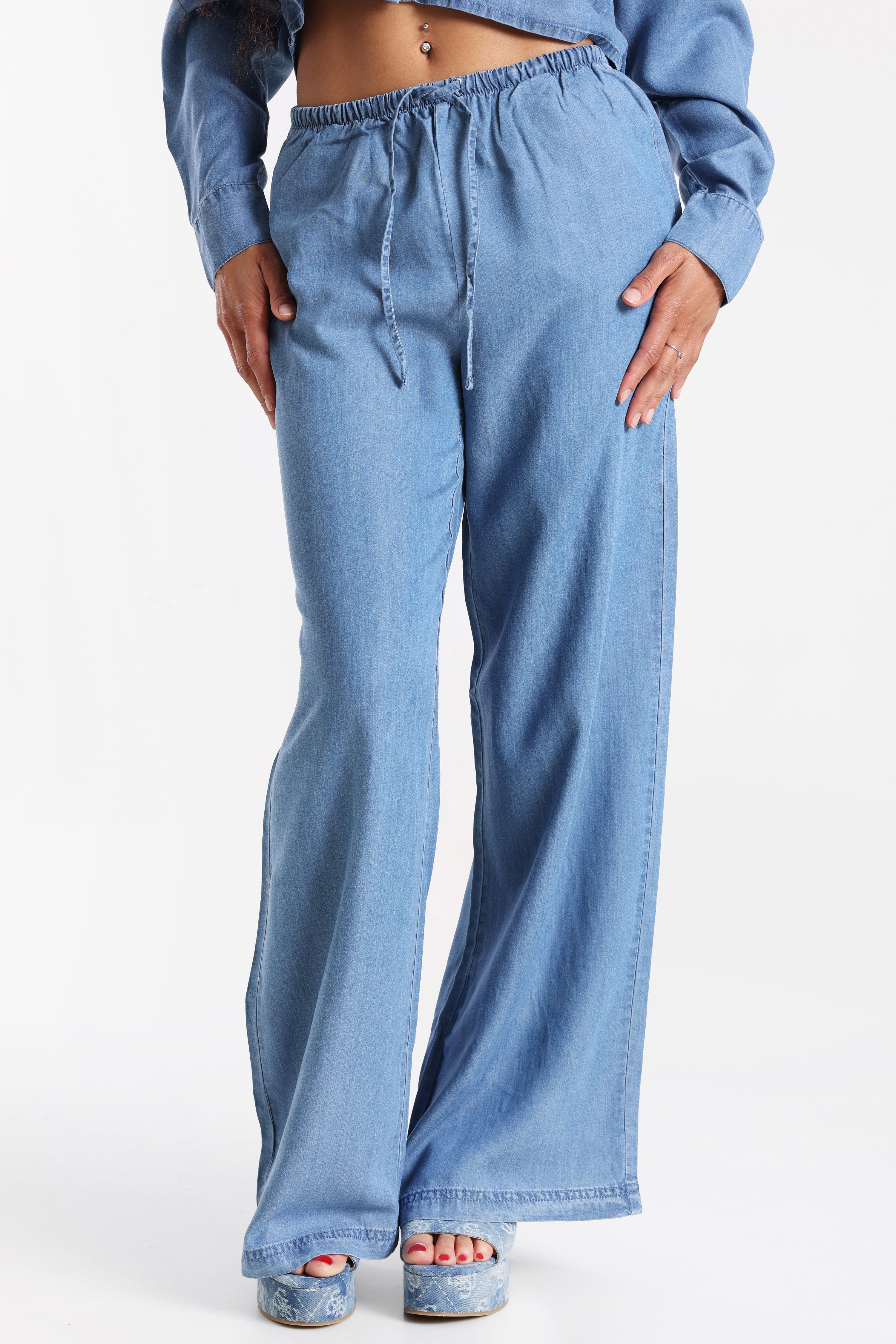 ONLCHARIS Stoffhose - Medium Blue Denim