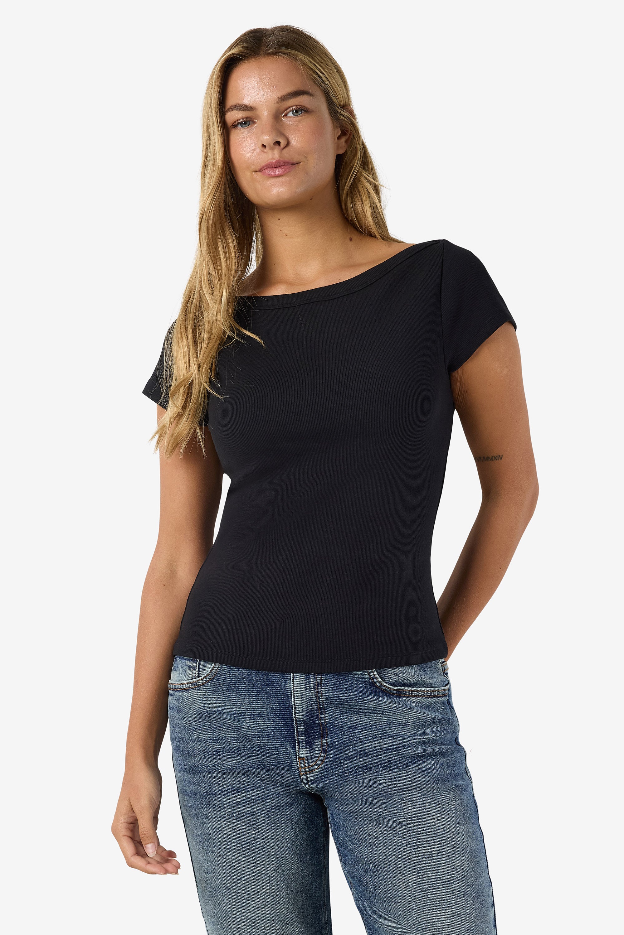 NMMAYA geripptes T-Shirt - Black