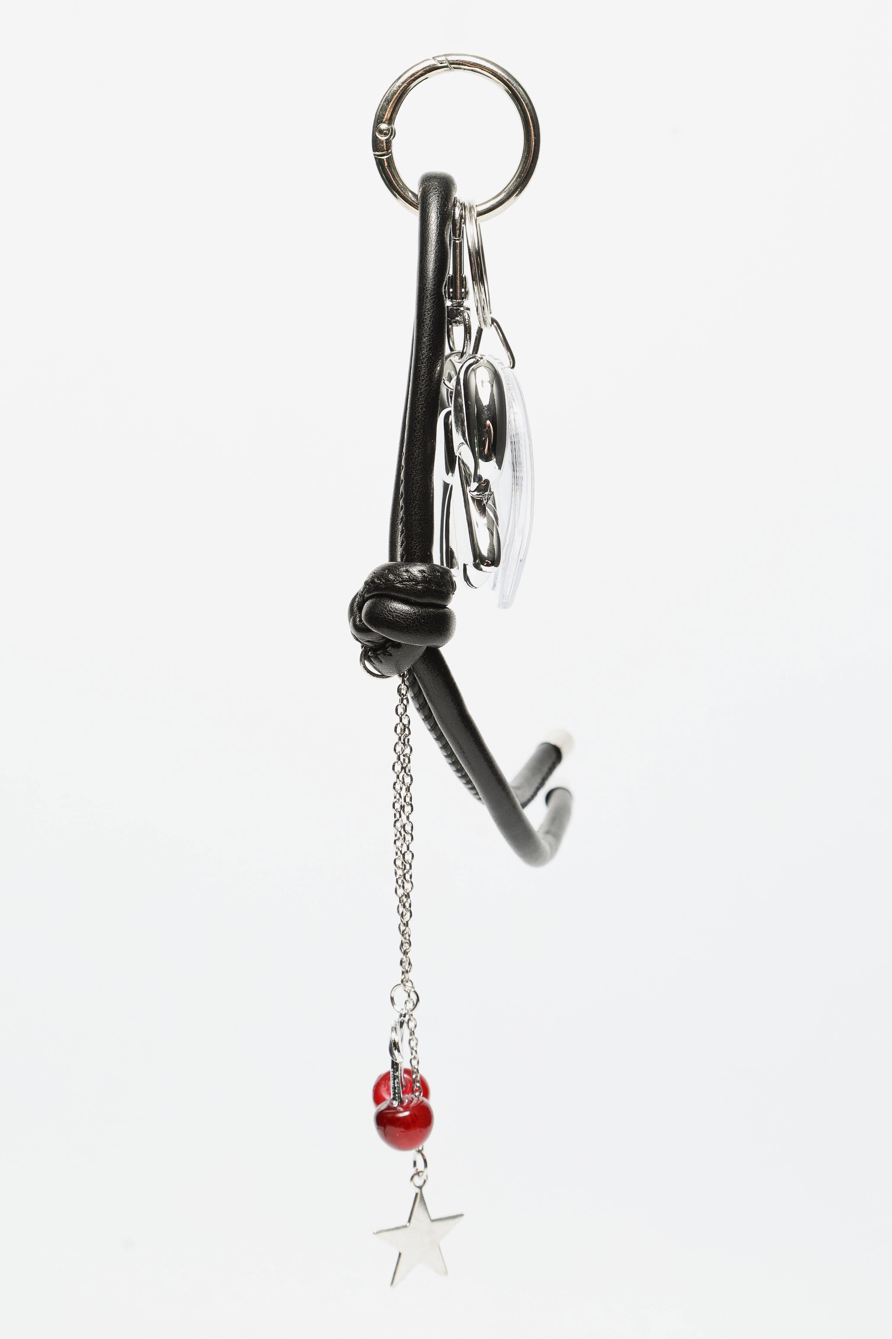 Key ring - Silver + Black