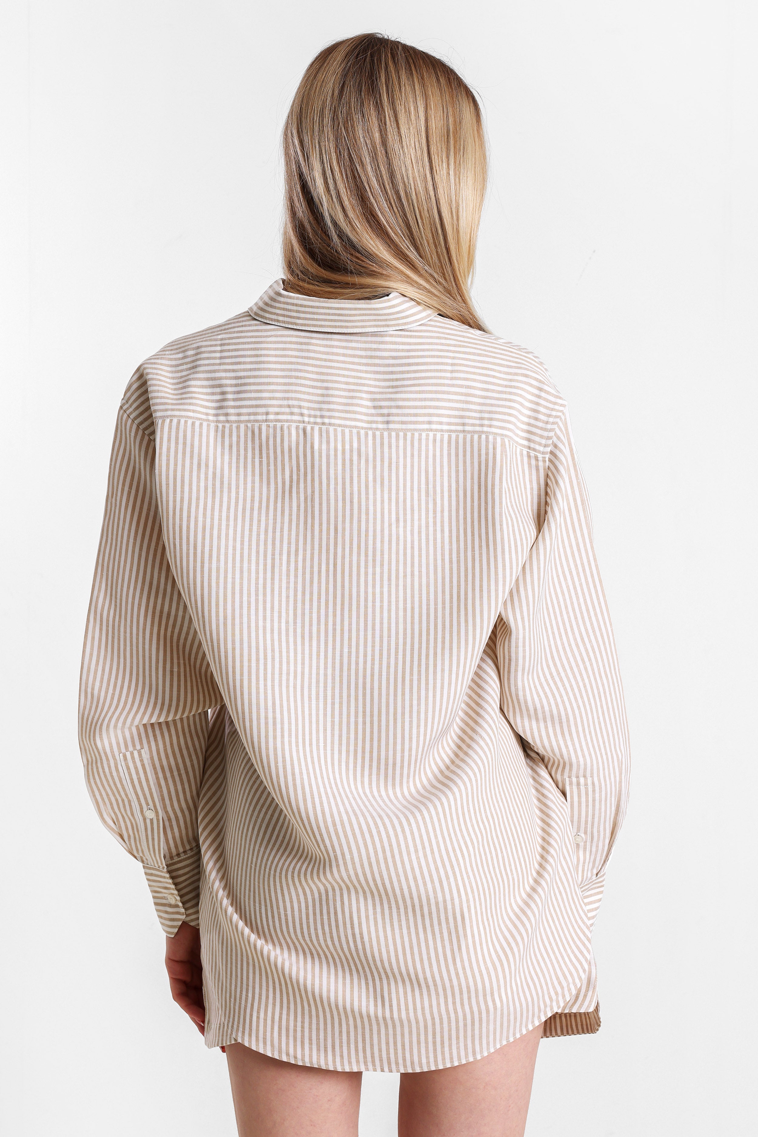 Oversize Leinenhemd - Beige + White
