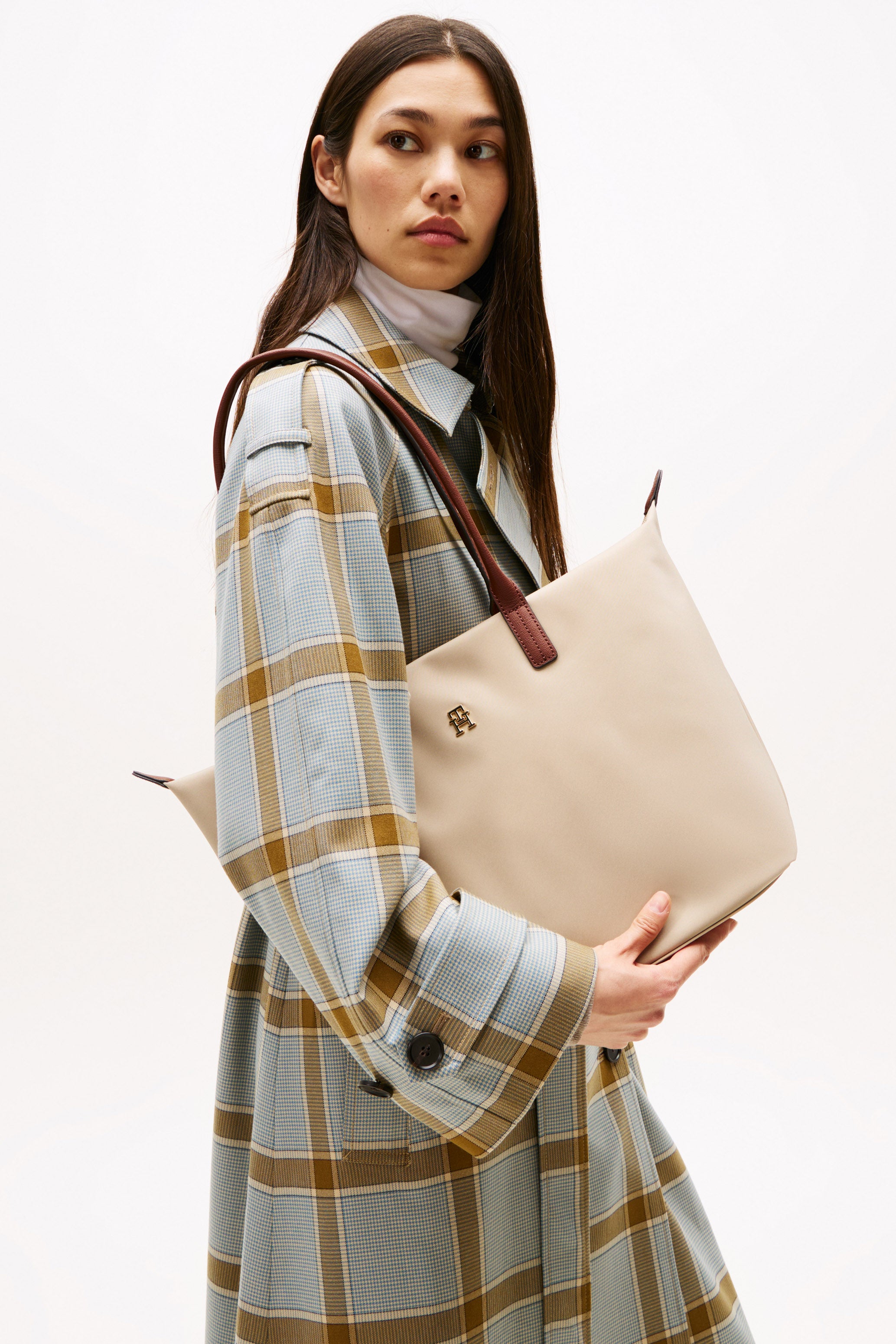 Shopper - Sandalwood