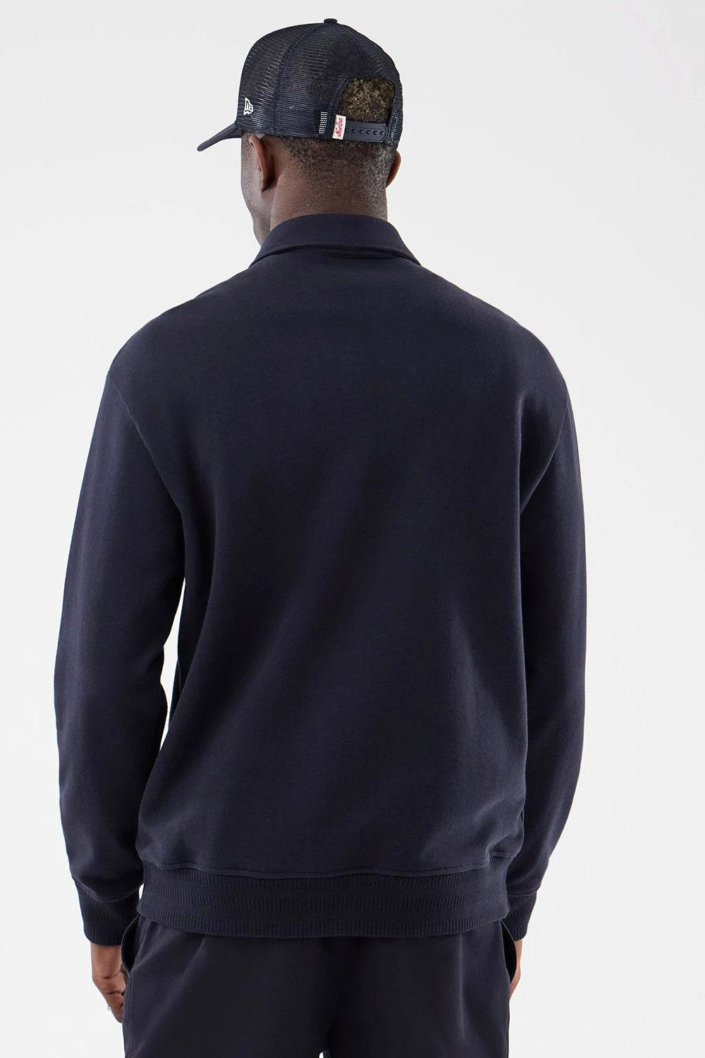 Sweatshirt - Navy + White