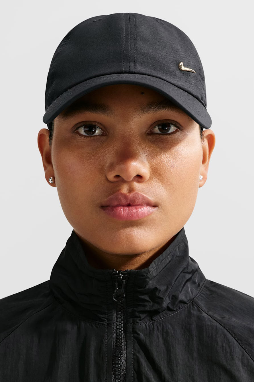 Strapback Cap - Black