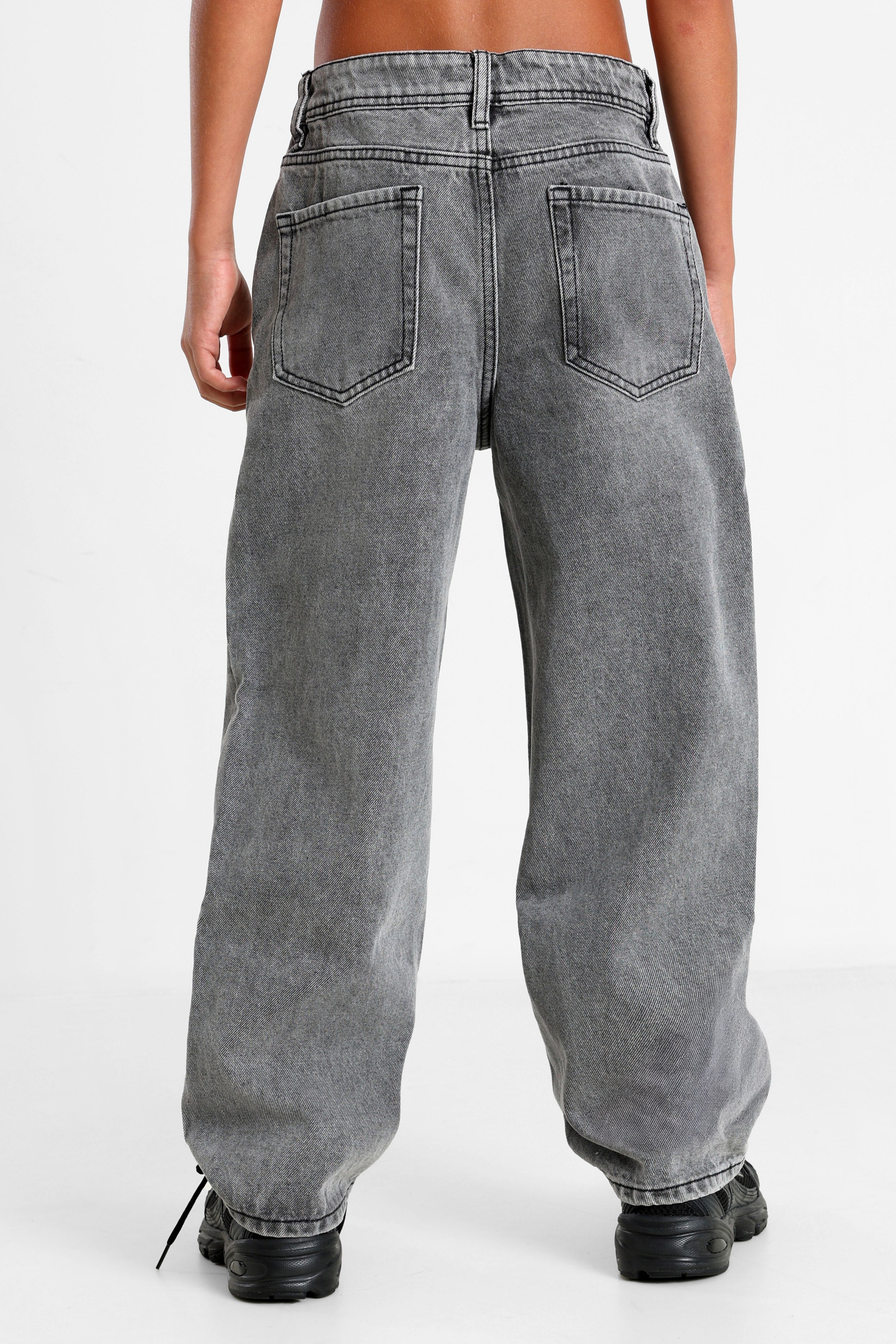 Baggy Fit Jeans - Gewaschen Grau