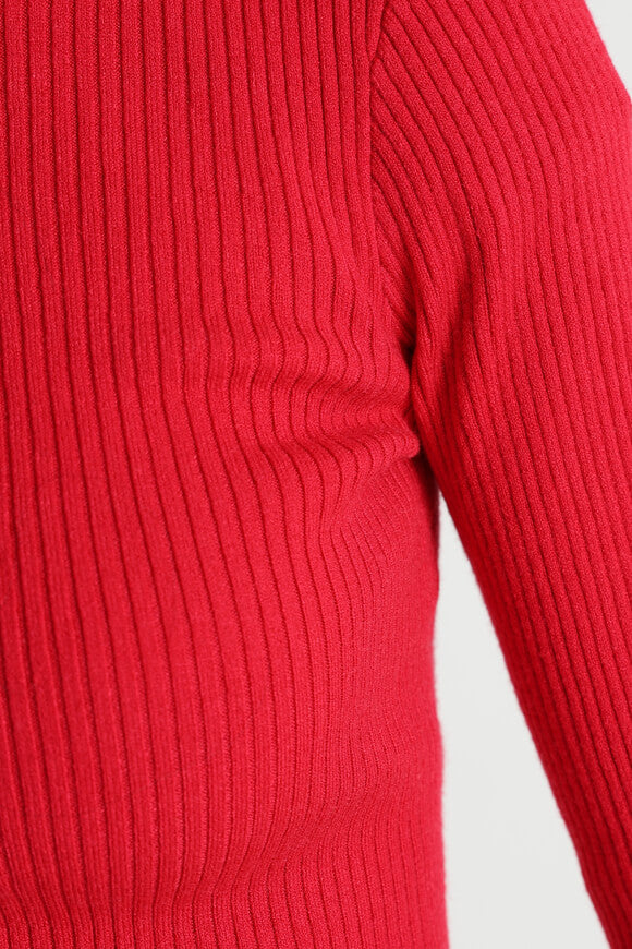 Ribbed crop knit sweater - red