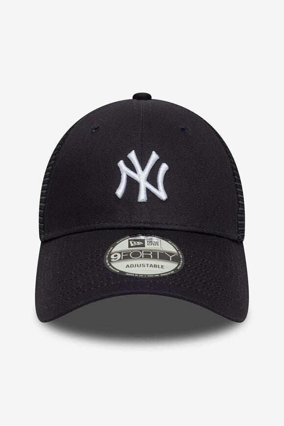 Homefield Trucker Cap / Scratchback - Navy