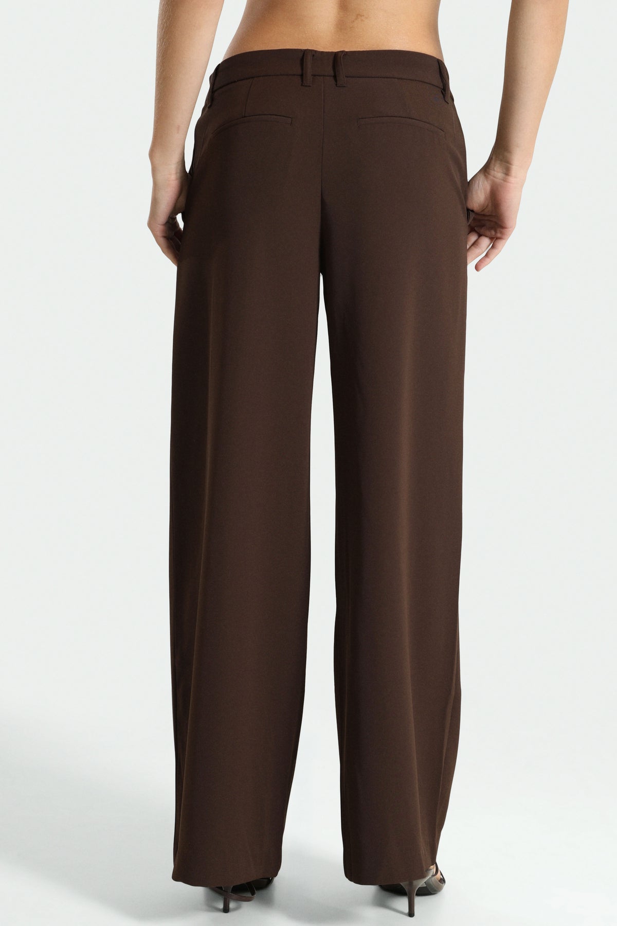 Wide Leg Stoffhose - Dunkelbraun