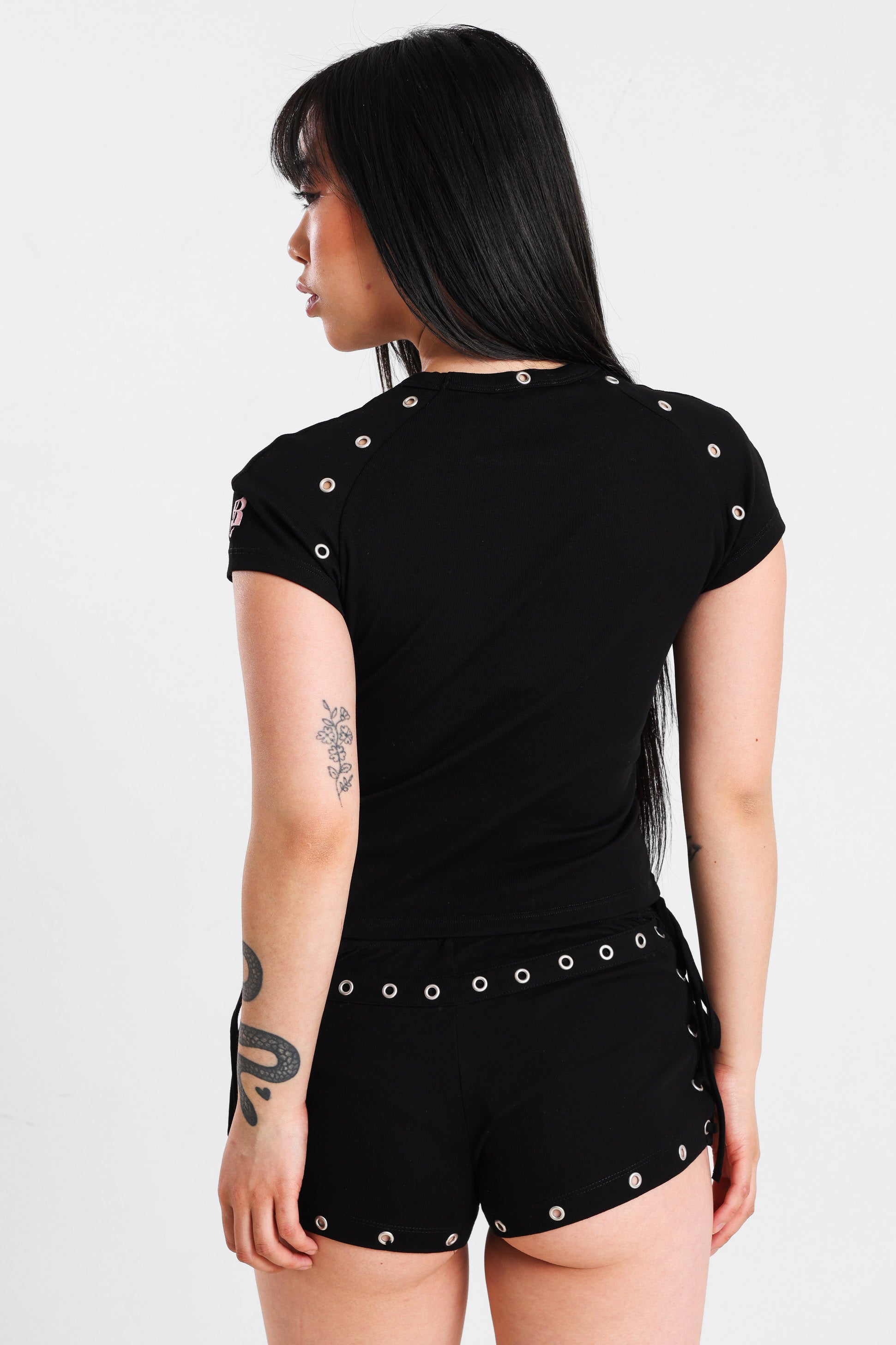 Geripptes Crop T-Shirt - Schwarz