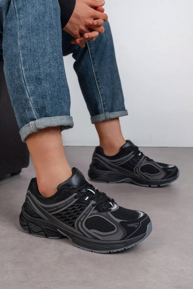 Sneaker - Black + Dark Grey