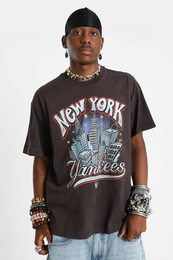 T-Shirt - Carbonite