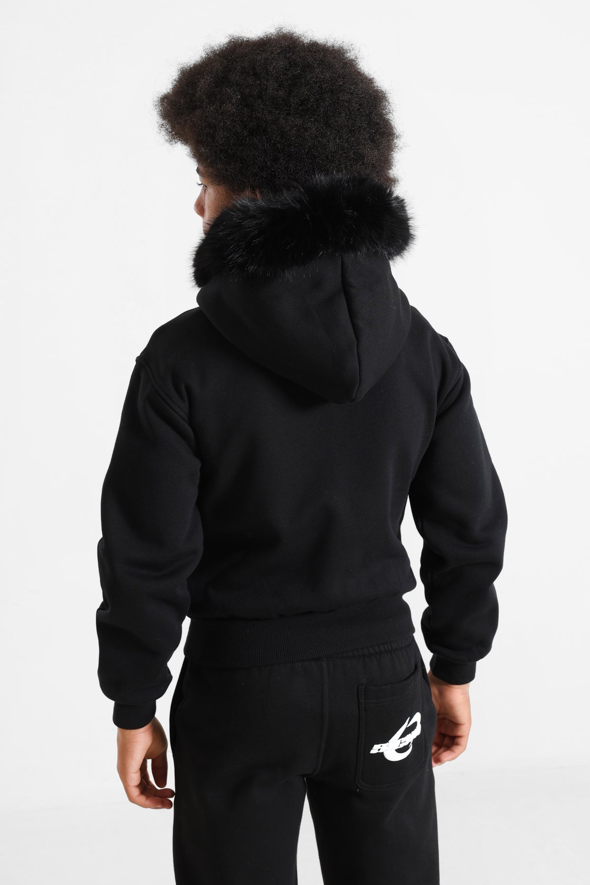 Kapuzensweatjacke - Schwarz + Weiss