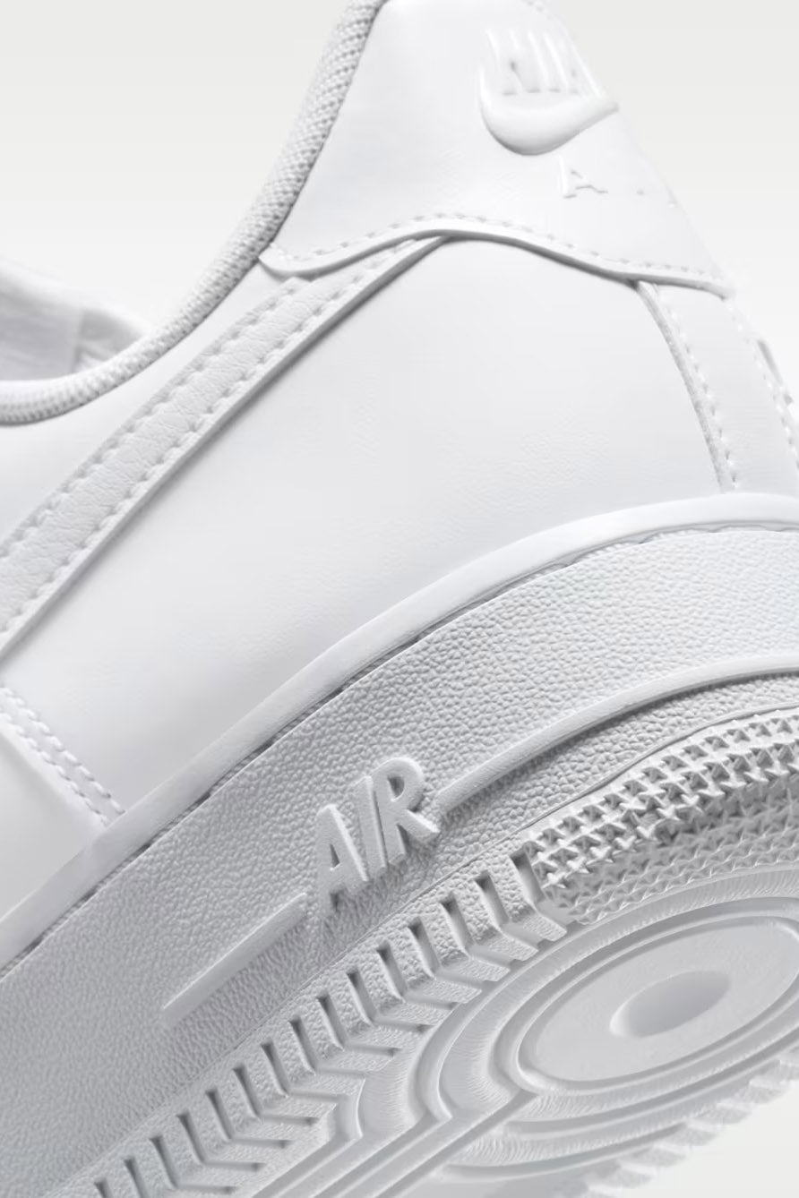 Air Force 1 '07 Sneaker - White