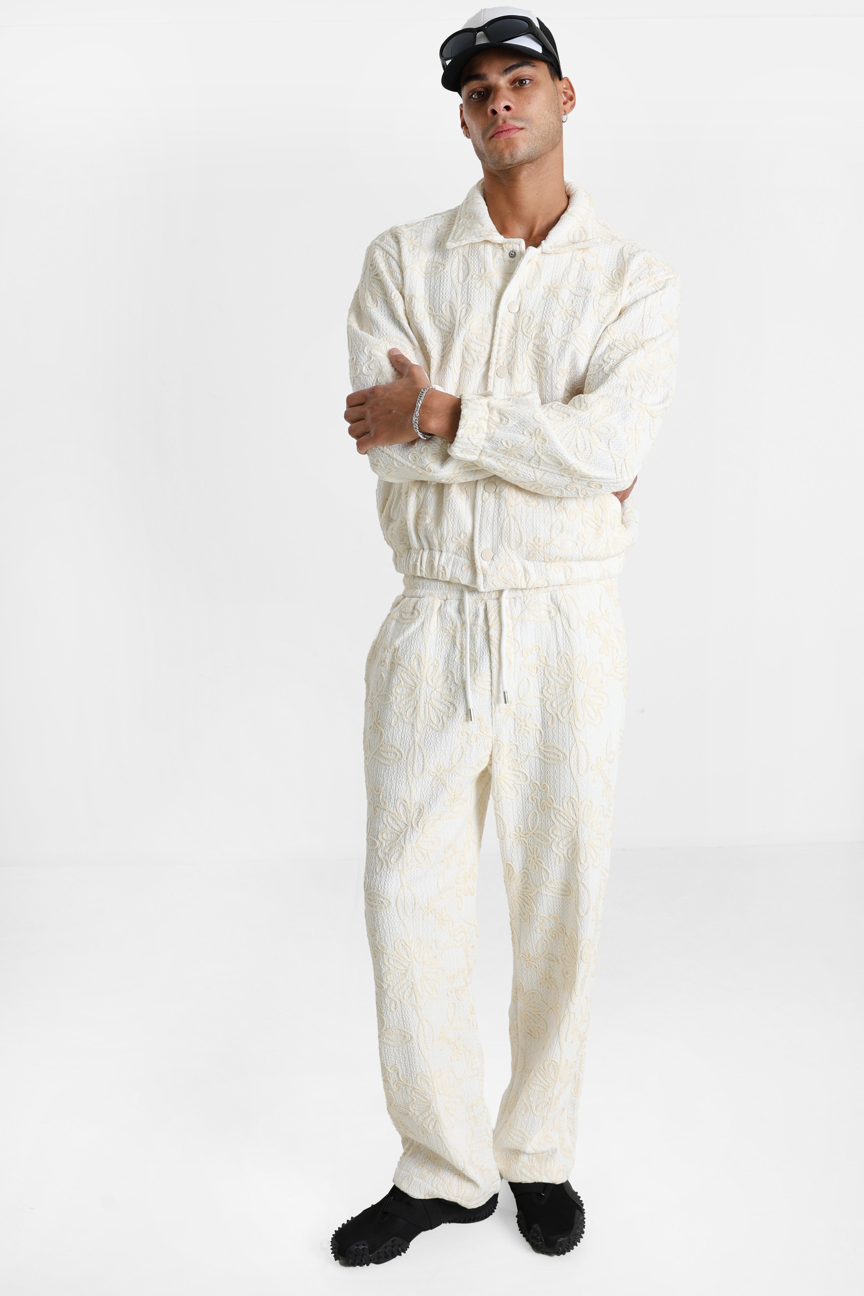 Knitted trousers - Offwhite + Beige