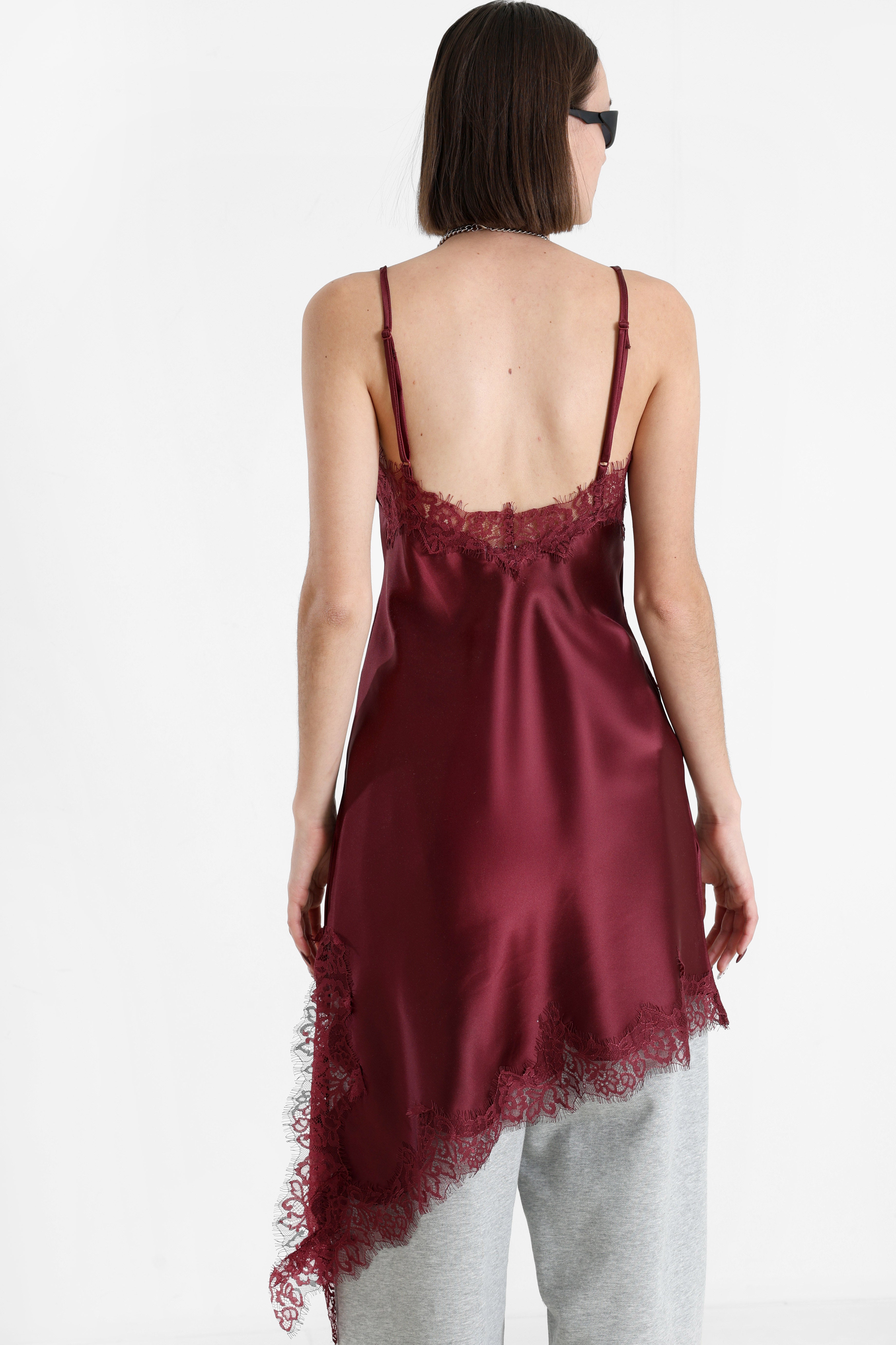 Asymmetrisches Satinkleid - Burgundy