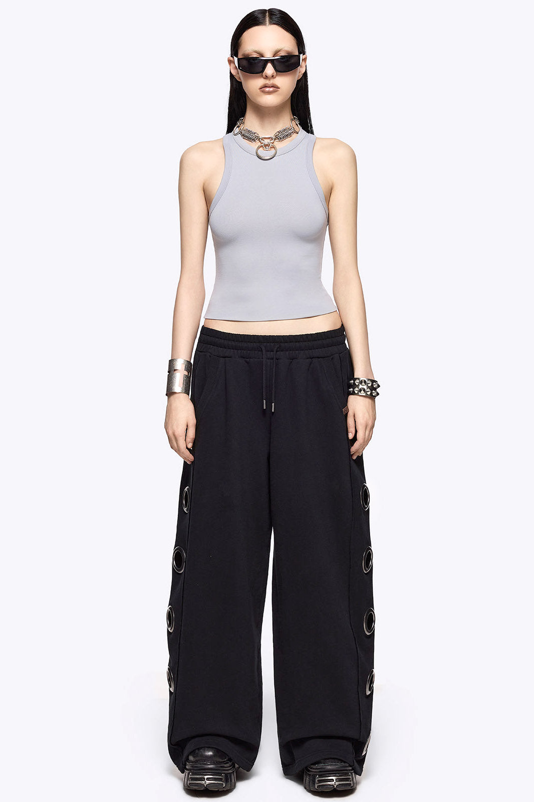 Hexa Sweathose - Black