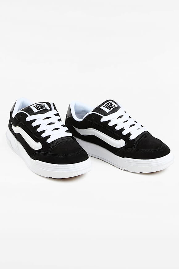 Hylane Sneaker - Black + White