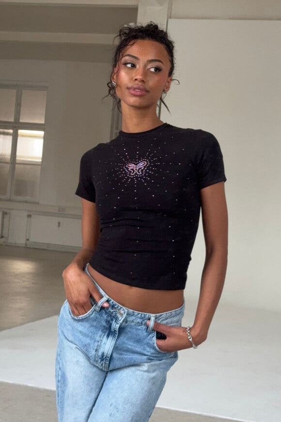 Glowing Butterfly Crop T-Shirt - Black