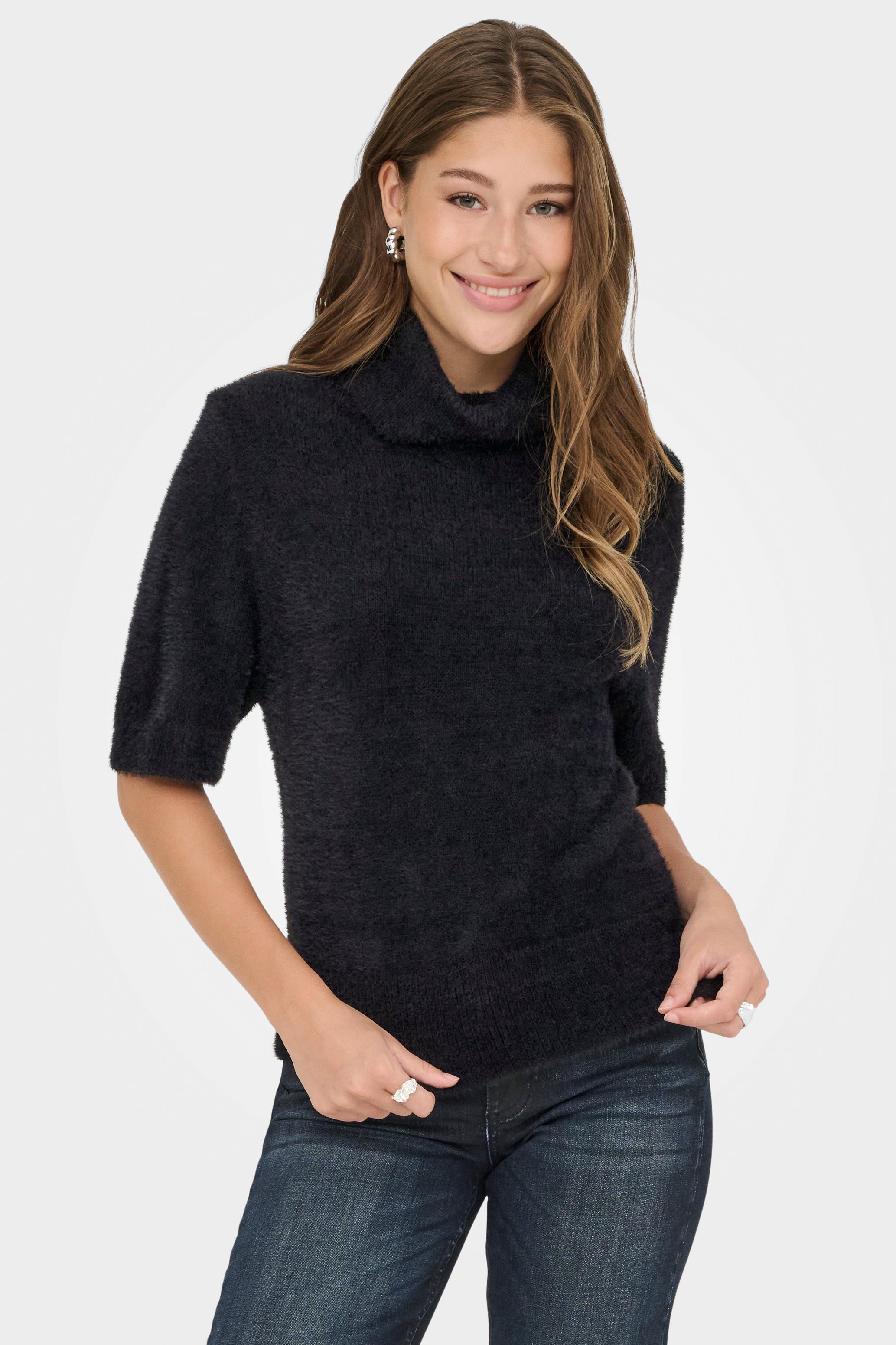 ONLPIUMO Hairy short sleeve knitted sweater - Black