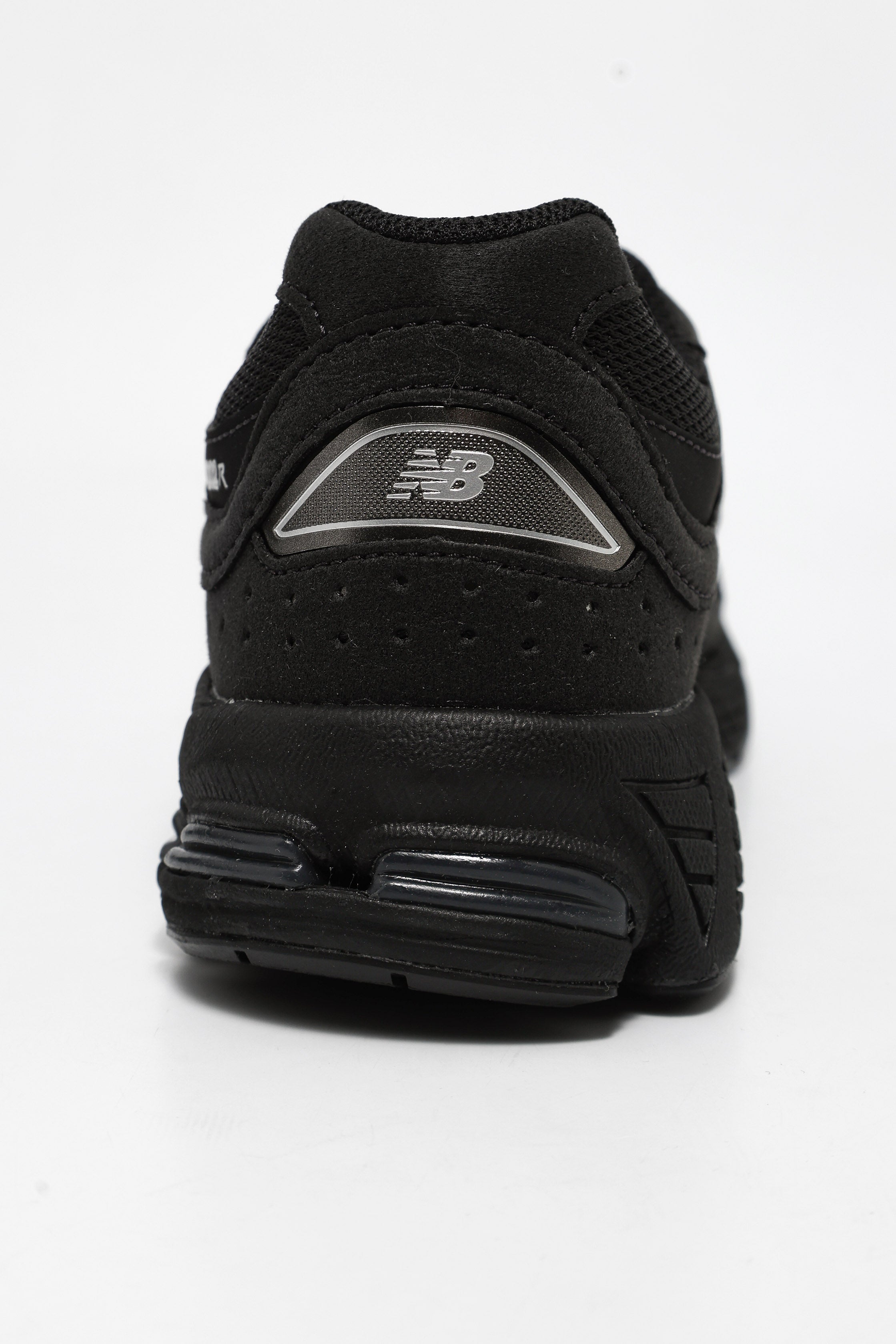 G 2002 Sneaker - Black + Black Metallic