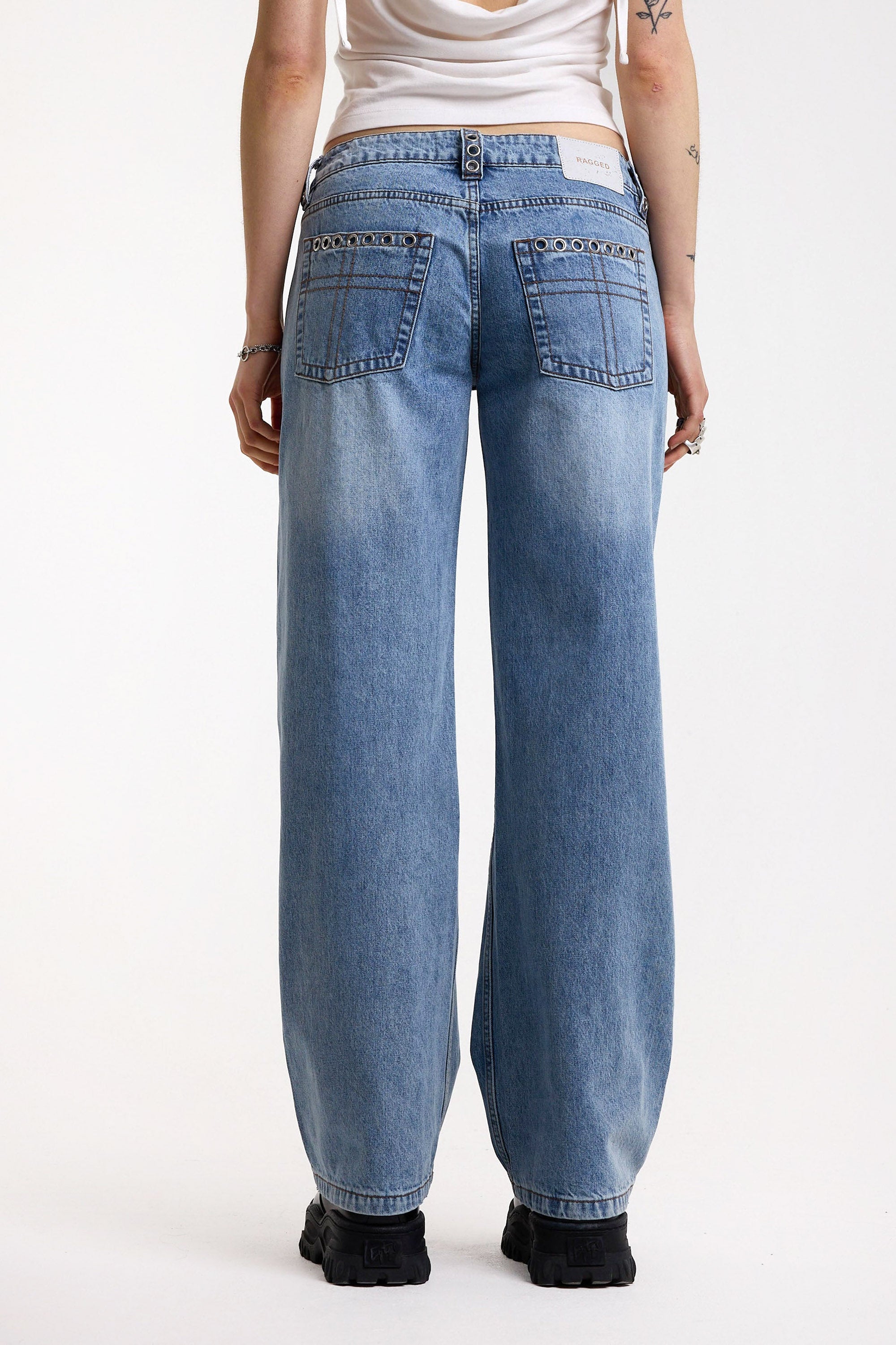 Twilight Relaxed Fit Jeans mit Nieten - Blue Washed