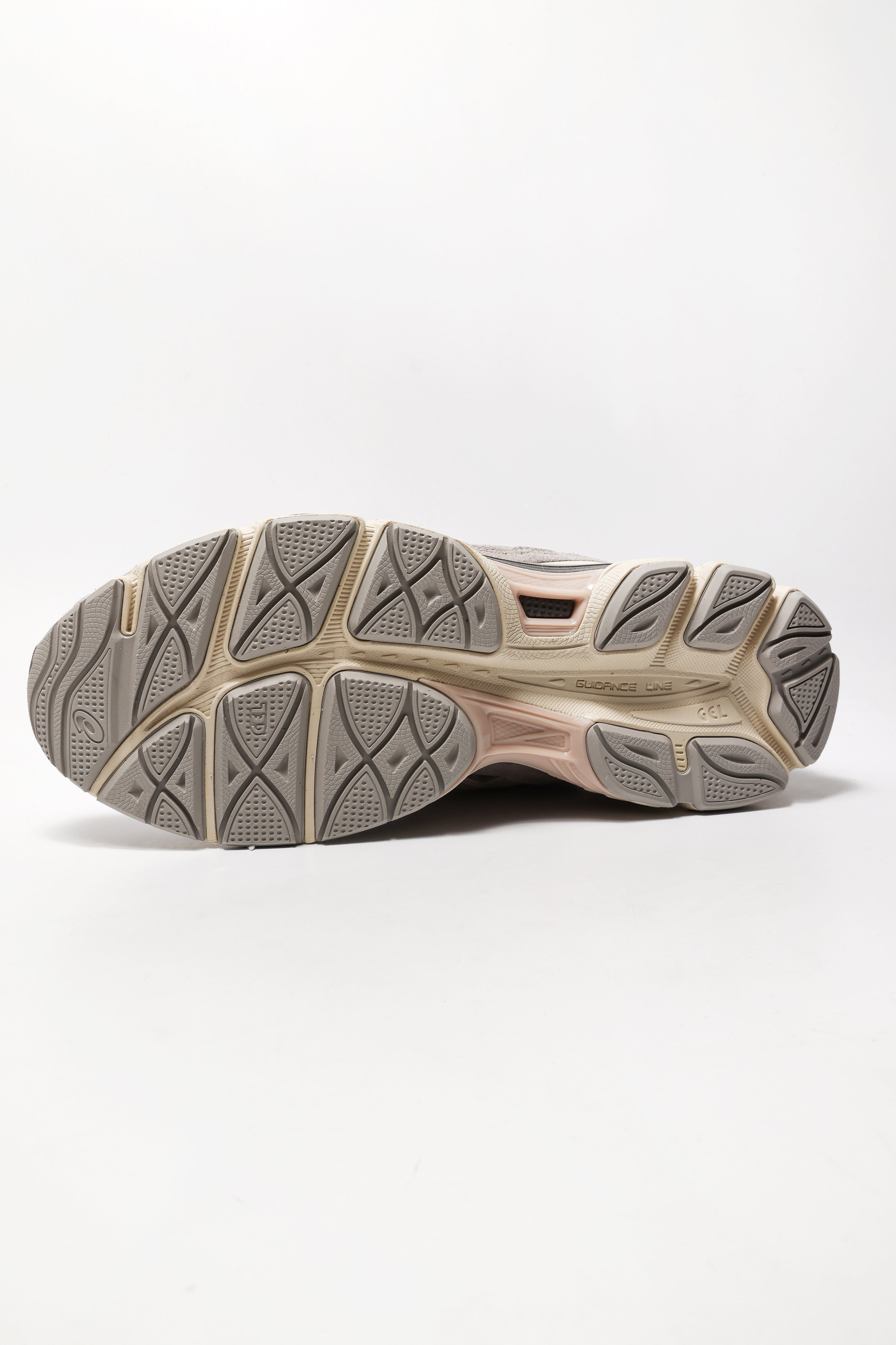 GEL-NYC Sneaker - Cream + Oyster Grey
