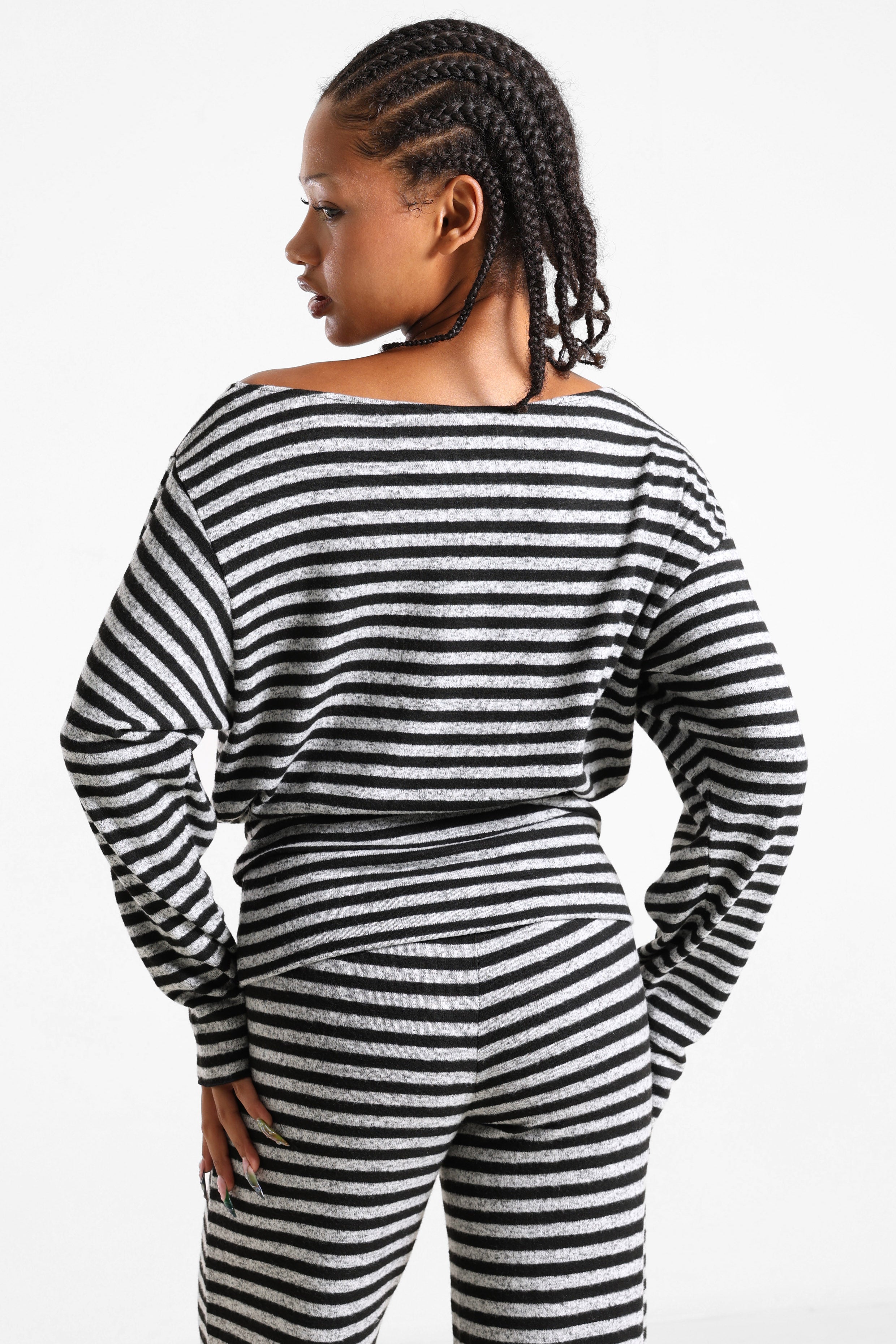 Off Shoulder Strickpullover - Schwarz + Grau meliert