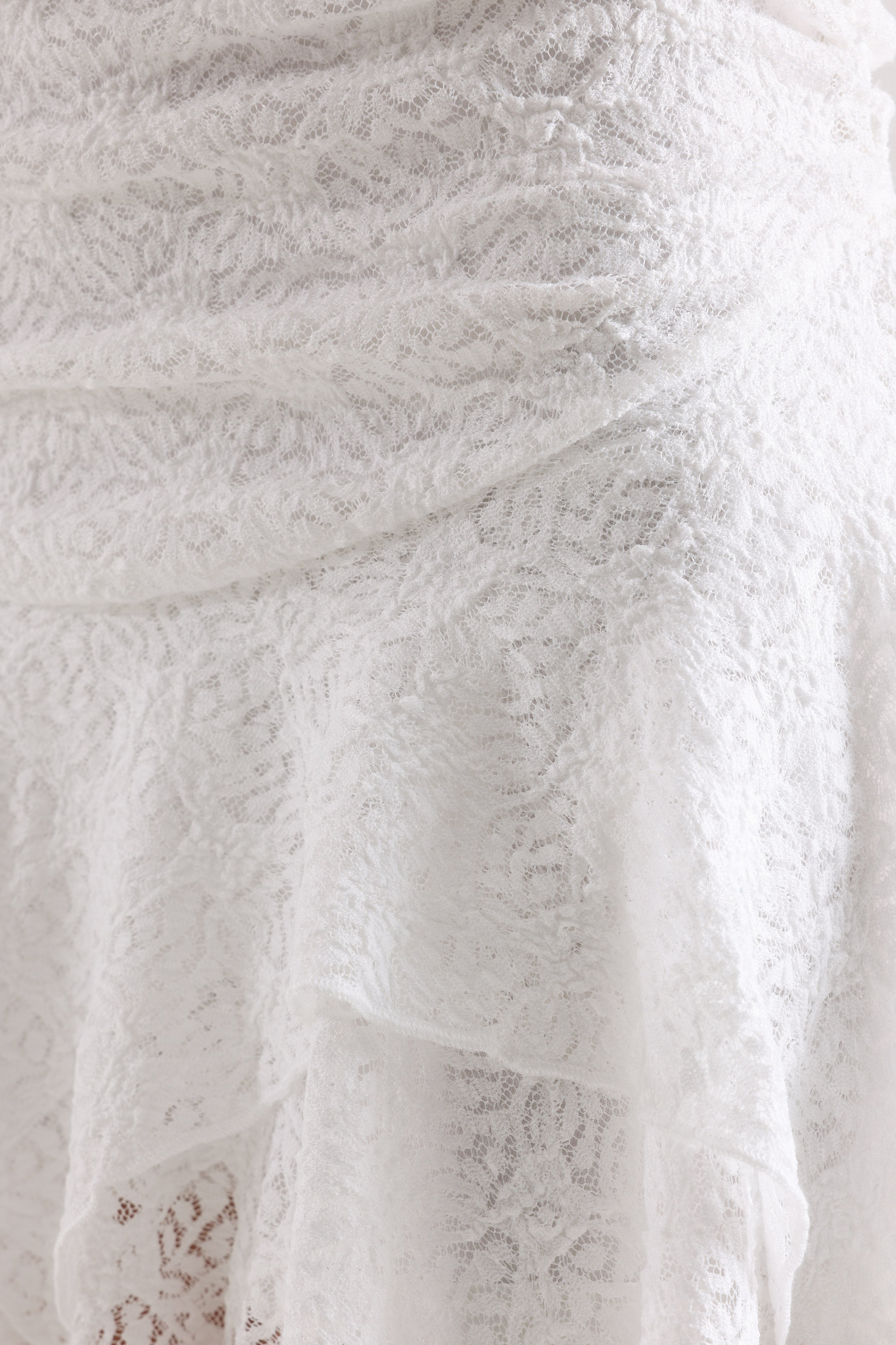 Mini jupe en dentelle avec short intégré - Ecru