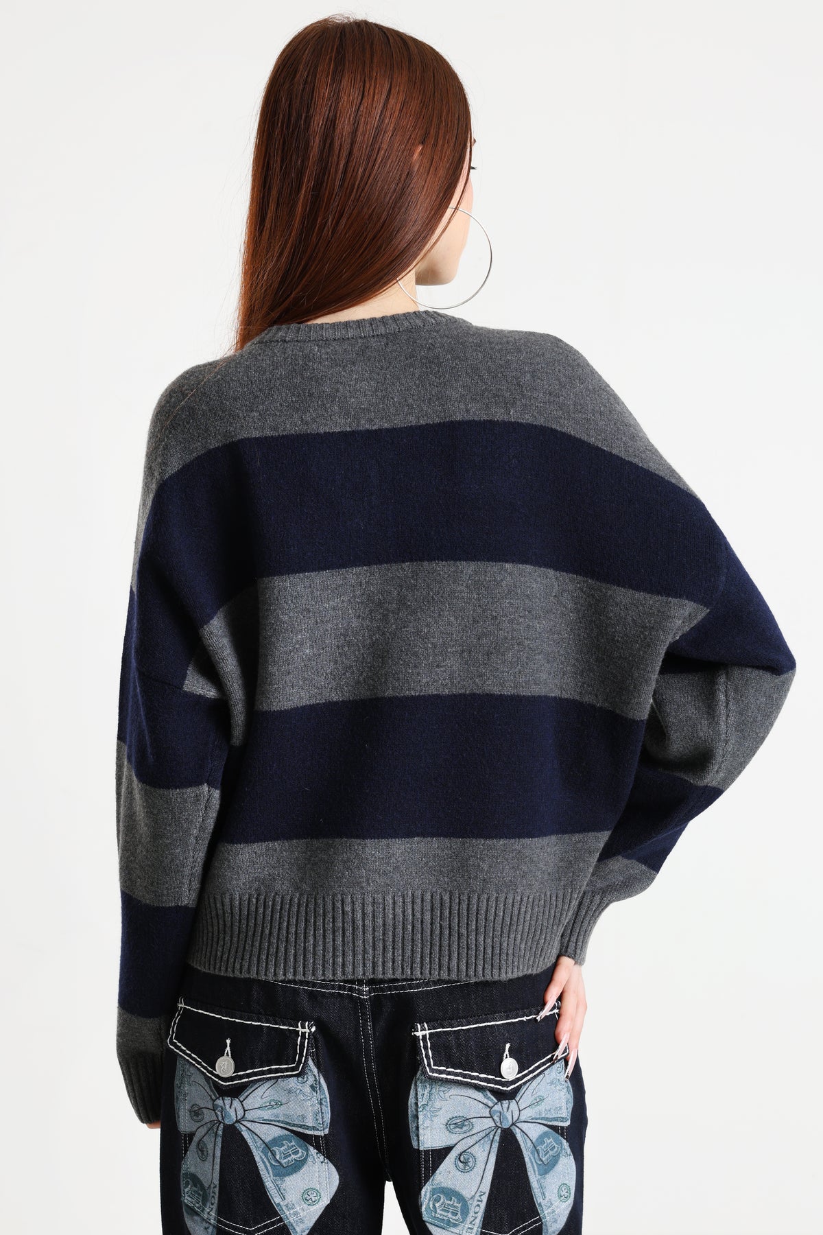 Maglione ampio in maglia - Grigio mélange scuro + blu navy